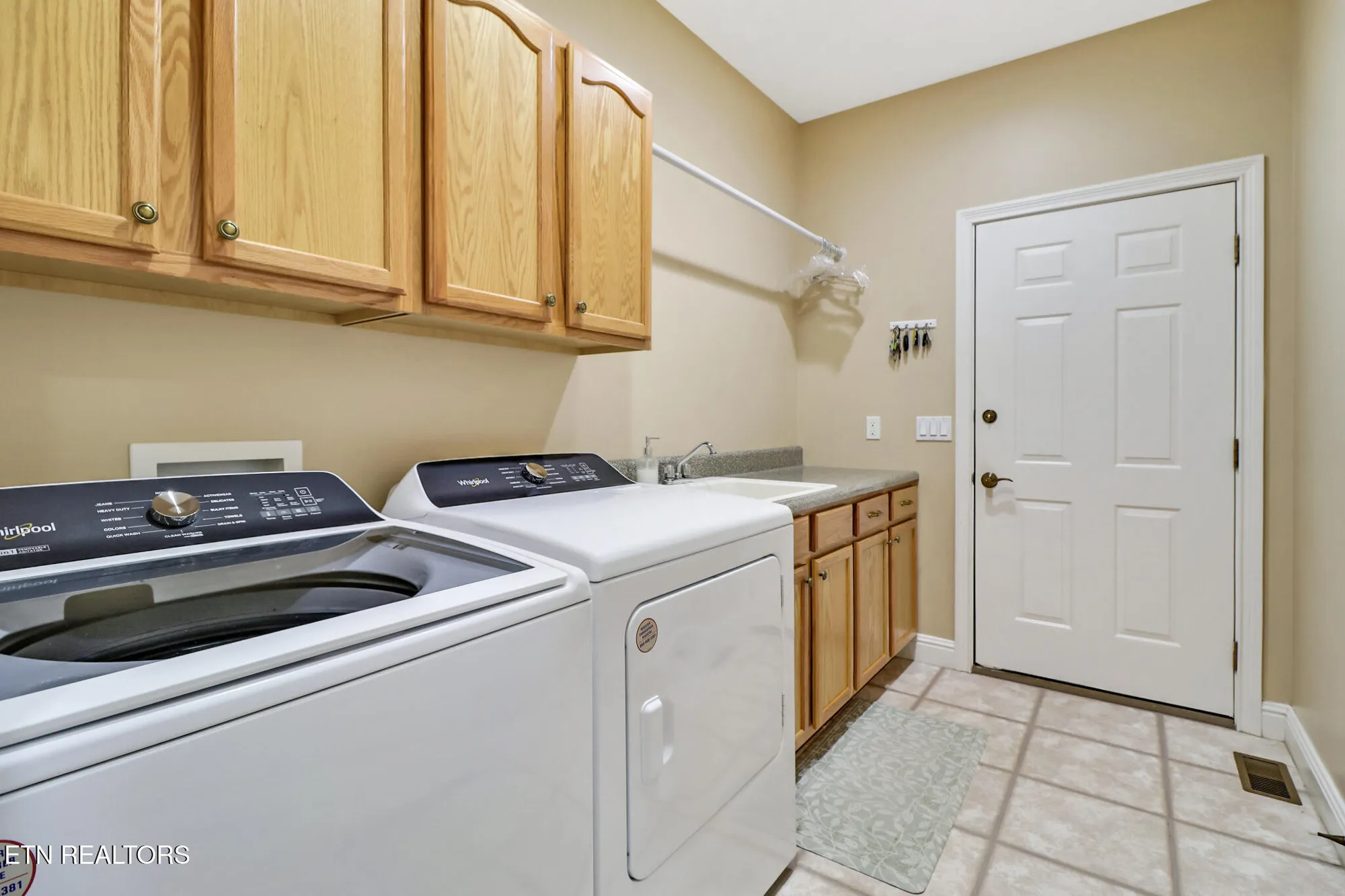 Property Slideshow image 35 of 53 | 125 forest hill dr, Crossville, TN, 38558