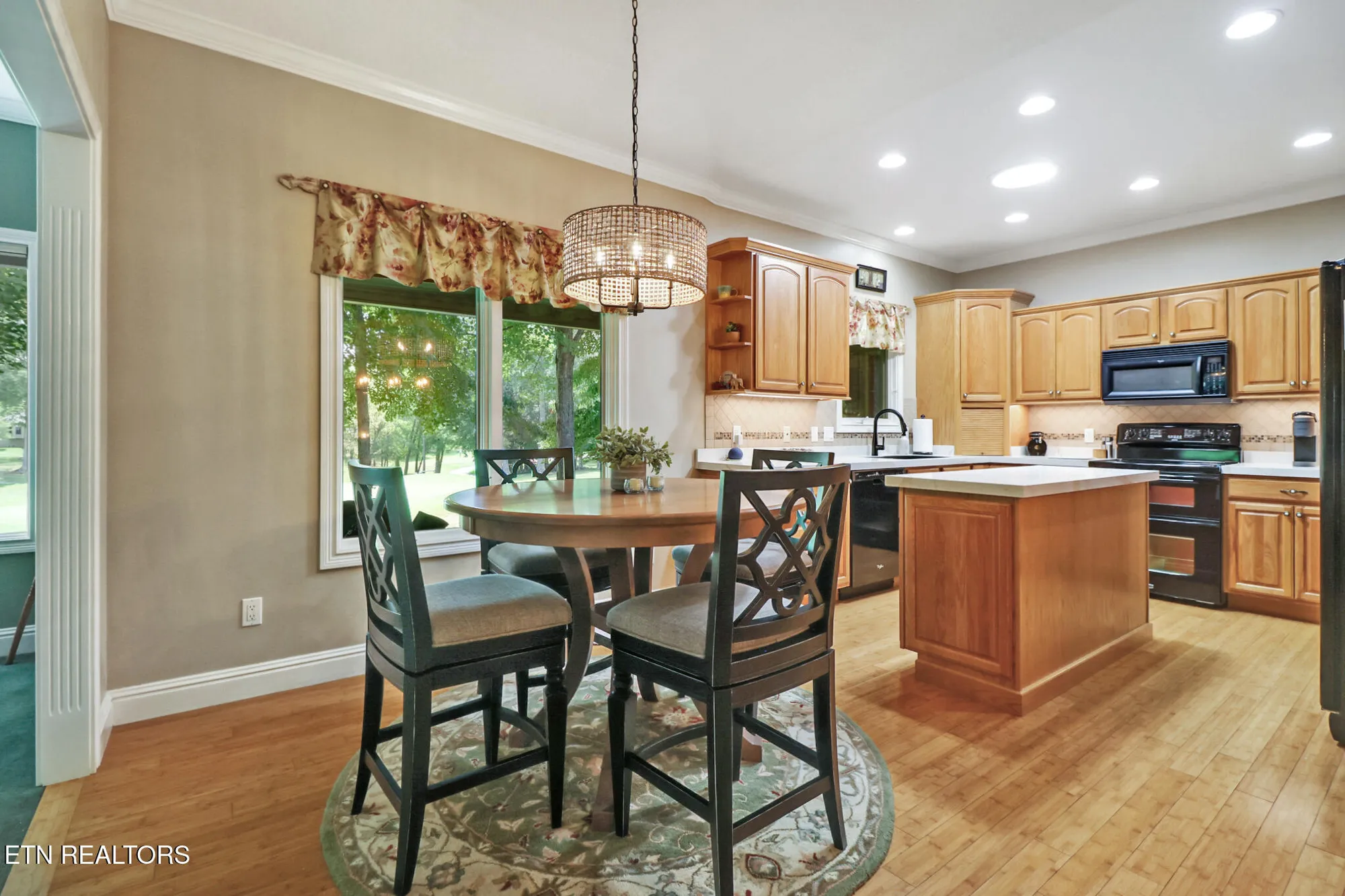 Property Slideshow image 16 of 53 | 125 forest hill dr, Crossville, TN, 38558