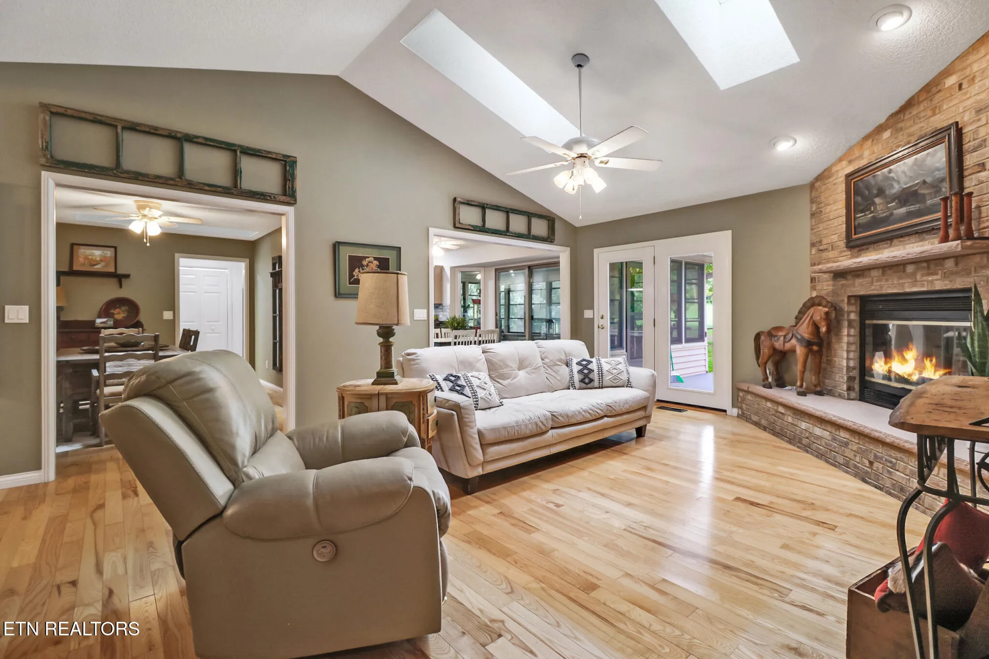 Property Slideshow image 7 of 52 | 37 clinebrook dr, Crossville, TN, 38558