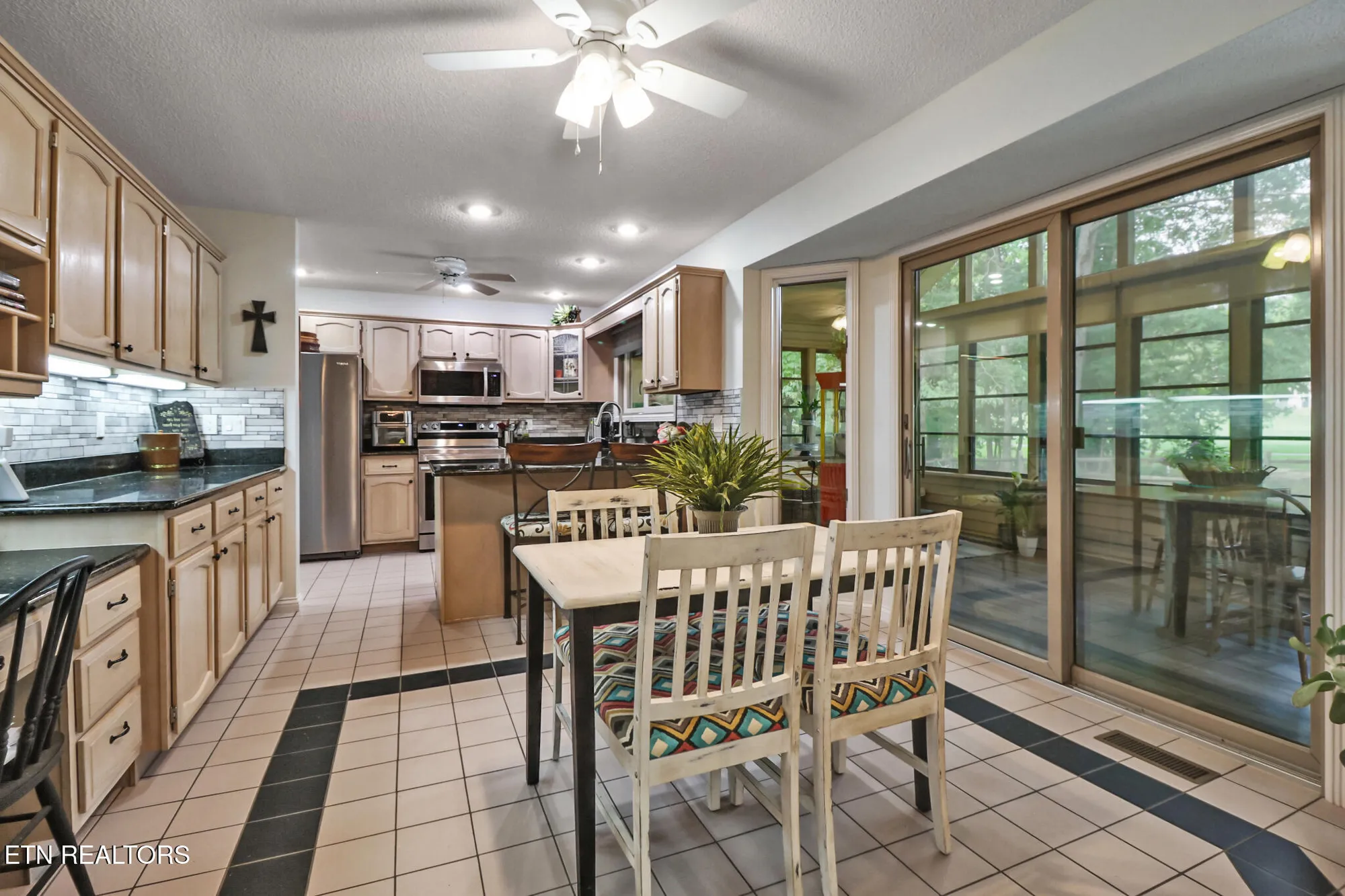 Property Slideshow image 26 of 52 | 37 clinebrook dr, Crossville, TN, 38558