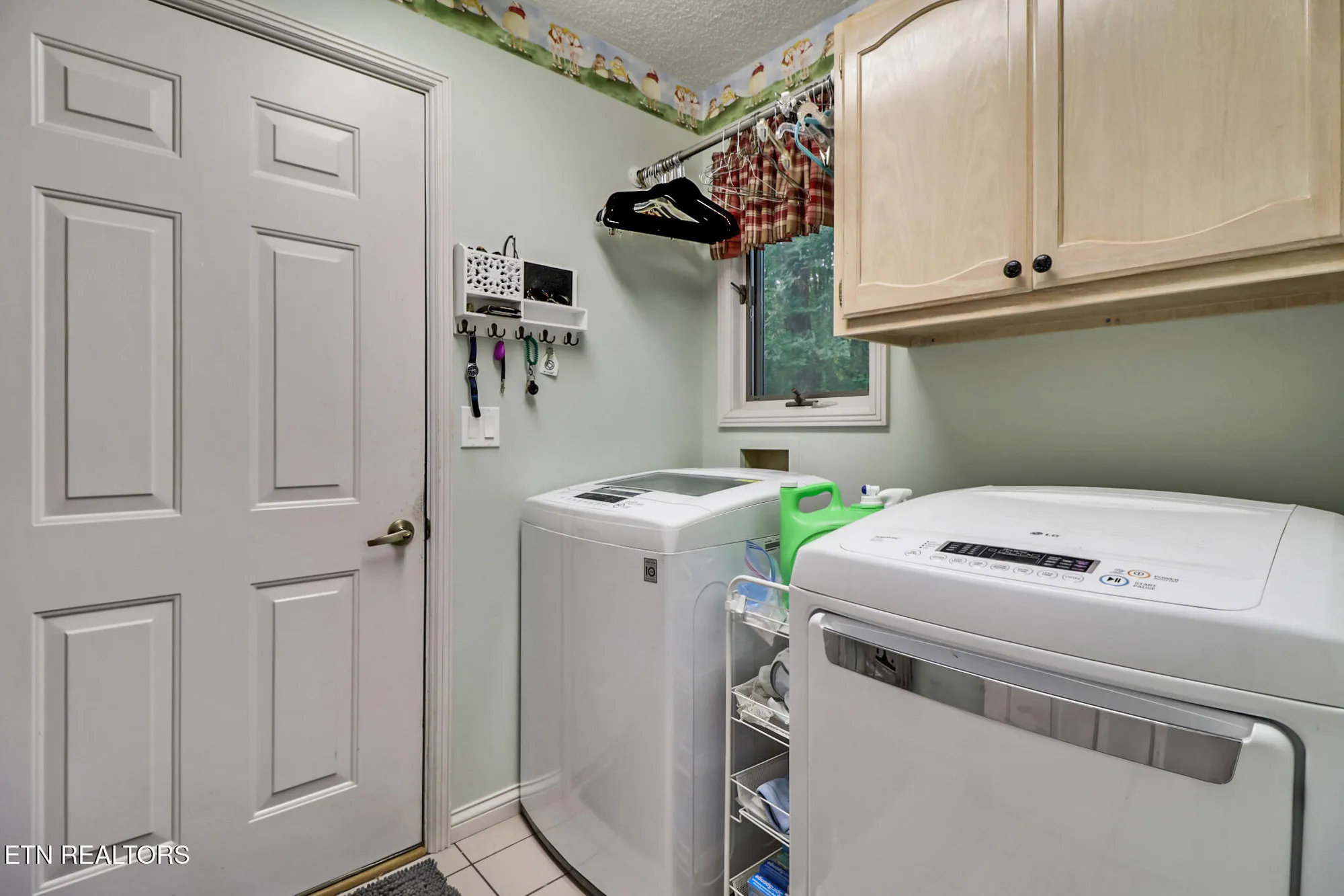 Property Slideshow image 35 of 52 | 37 clinebrook dr, Crossville, TN, 38558