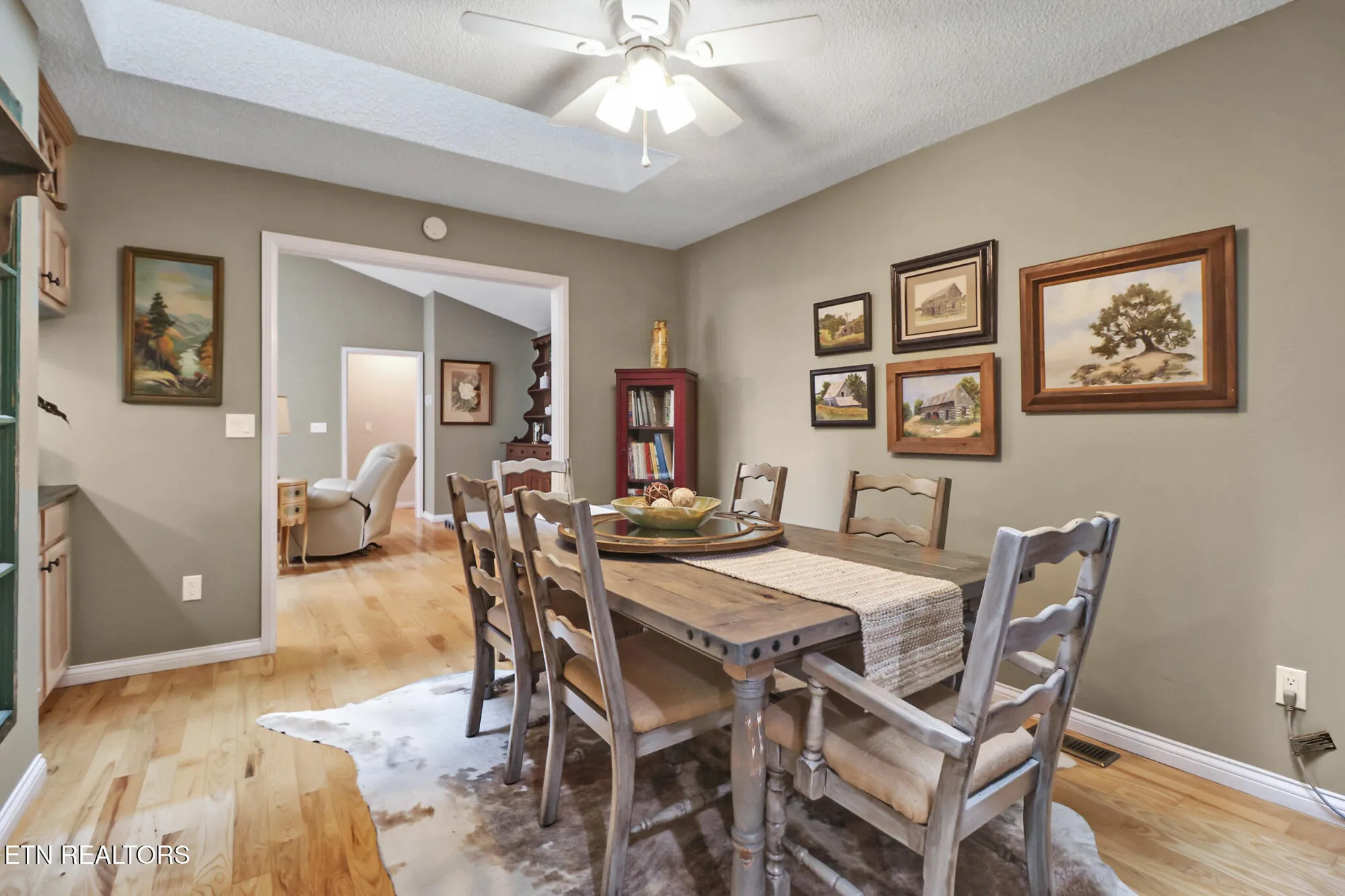 Property Slideshow image 31 of 52 | 37 clinebrook dr, Crossville, TN, 38558