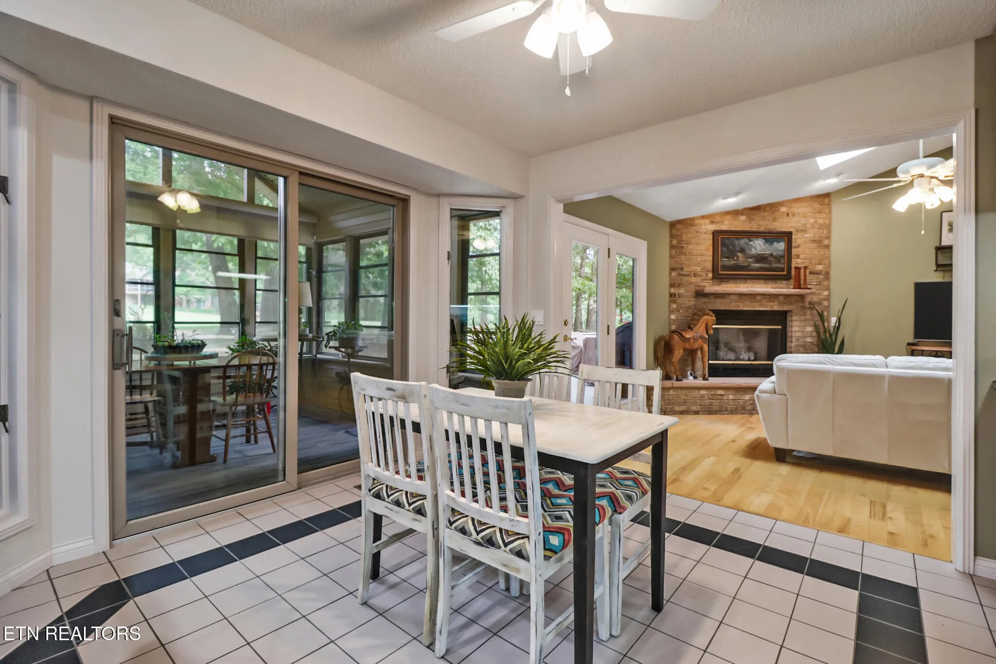 Property Slideshow image 30 of 52 | 37 clinebrook dr, Crossville, TN, 38558