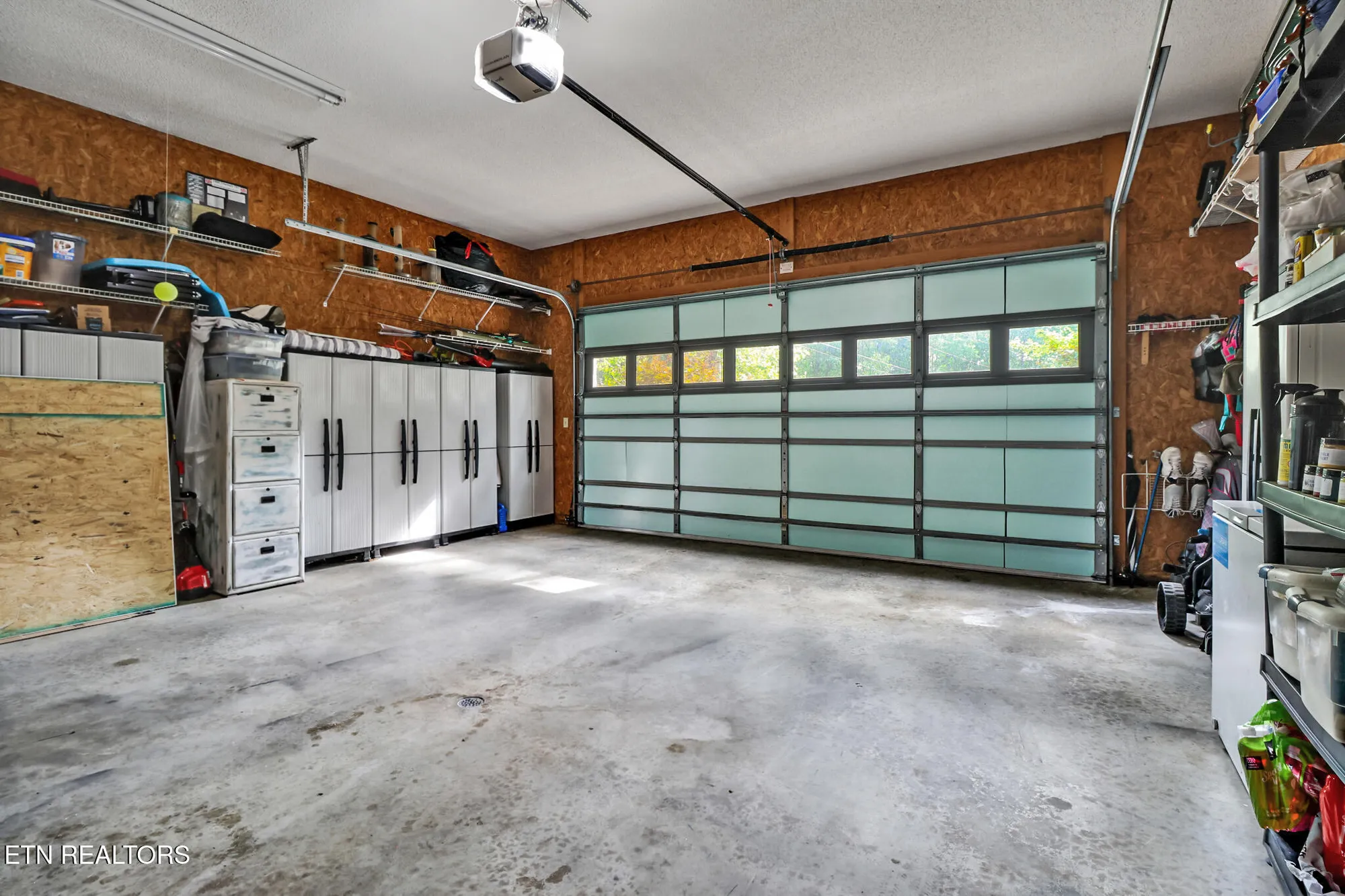 Property Slideshow image 37 of 52 | 37 clinebrook dr, Crossville, TN, 38558