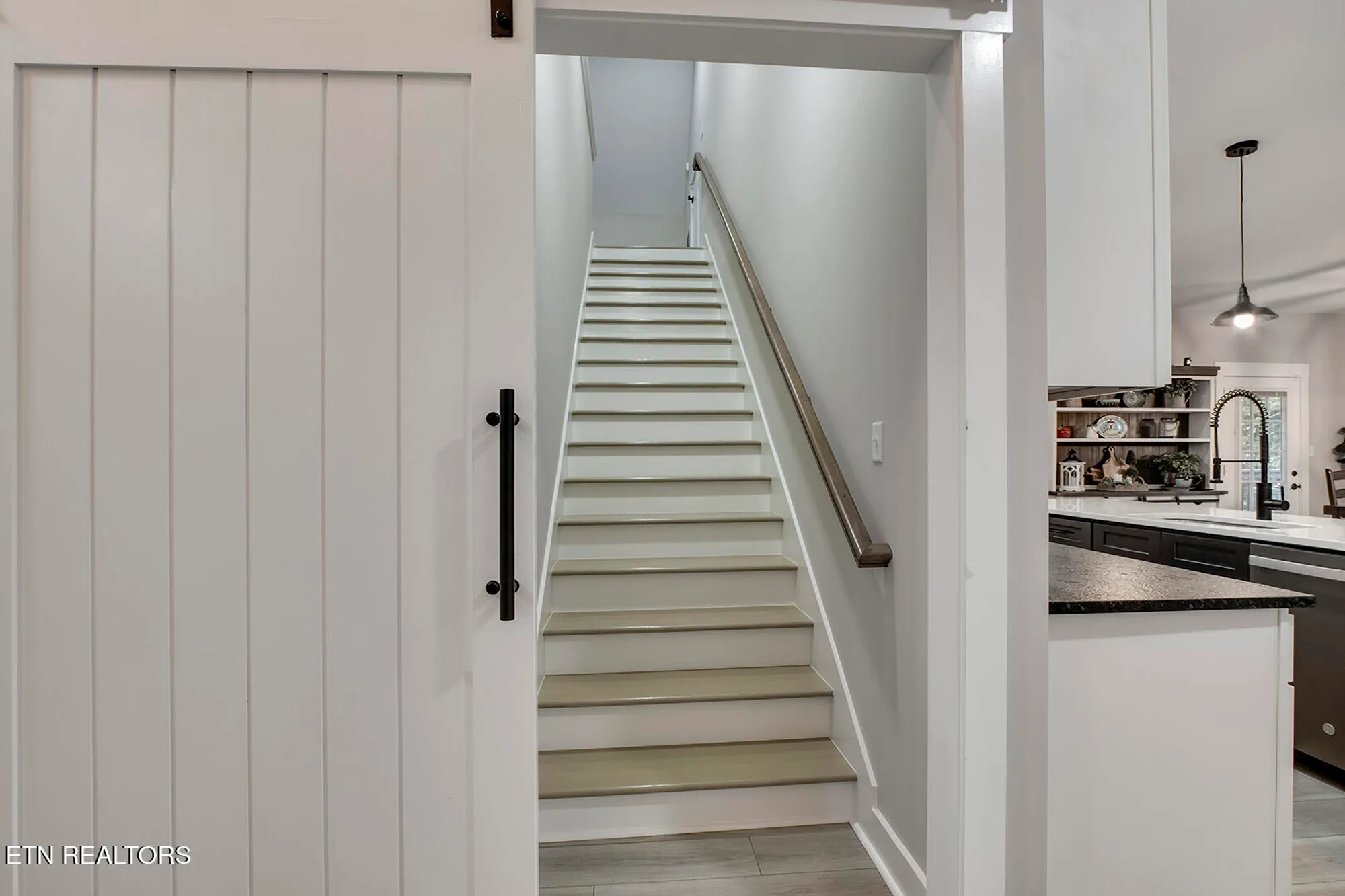 Property Slideshow image 41 of 51 | 308 oostagala ln, Loudon, TN, 37774