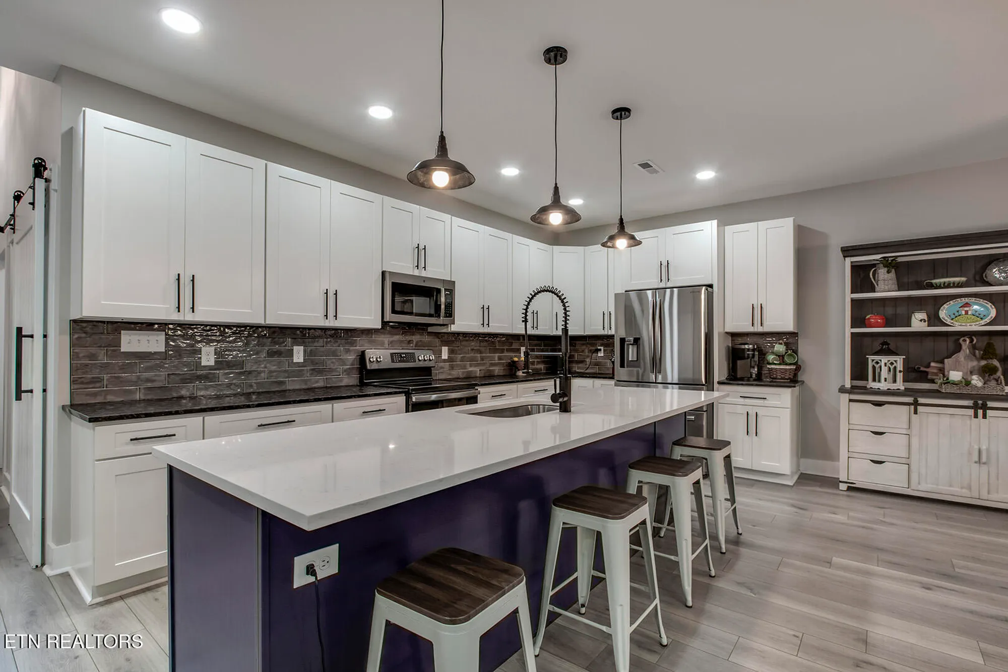 Property Slideshow image 18 of 51 | 308 oostagala ln, Loudon, TN, 37774