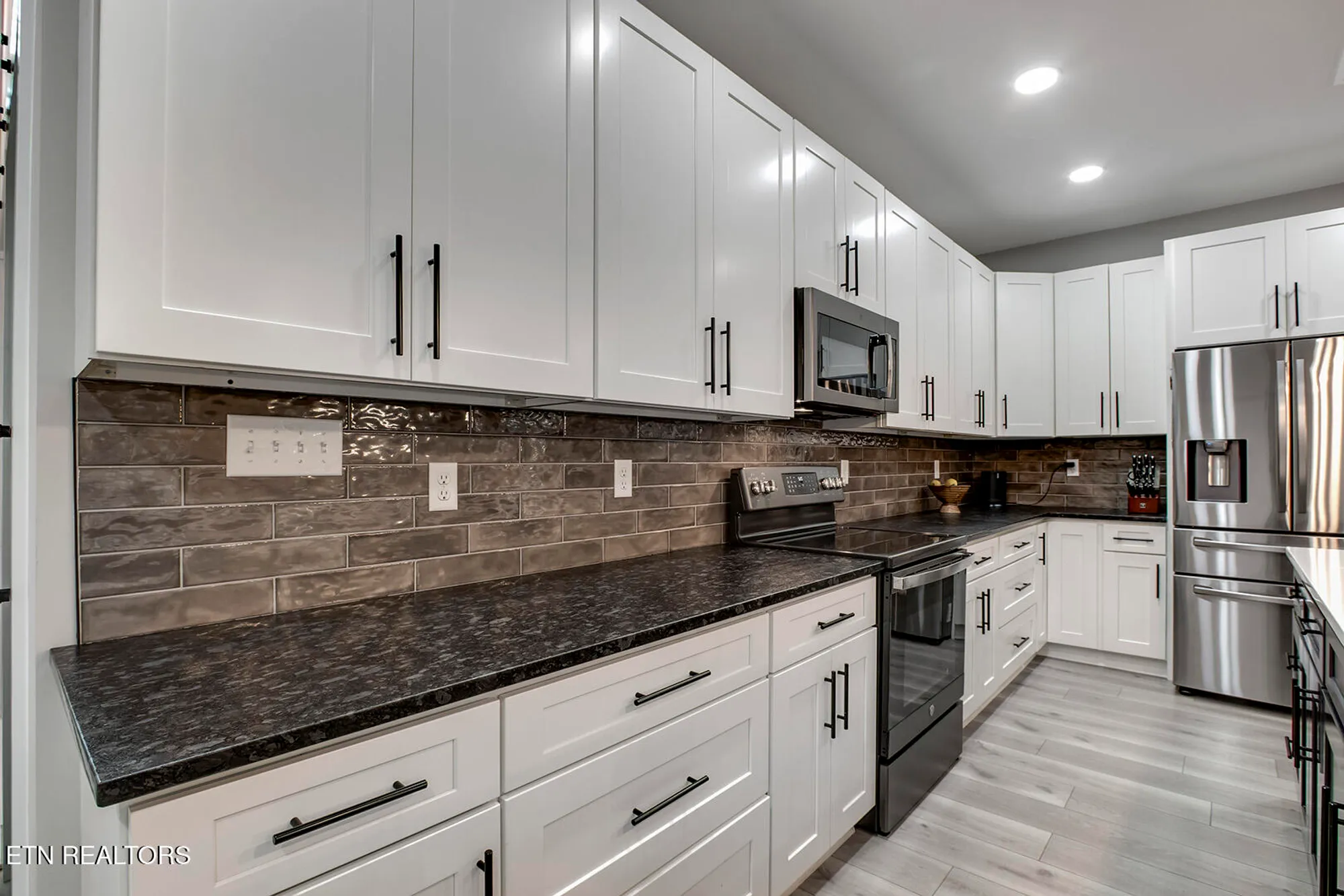 Property Slideshow image 20 of 51 | 308 oostagala ln, Loudon, TN, 37774