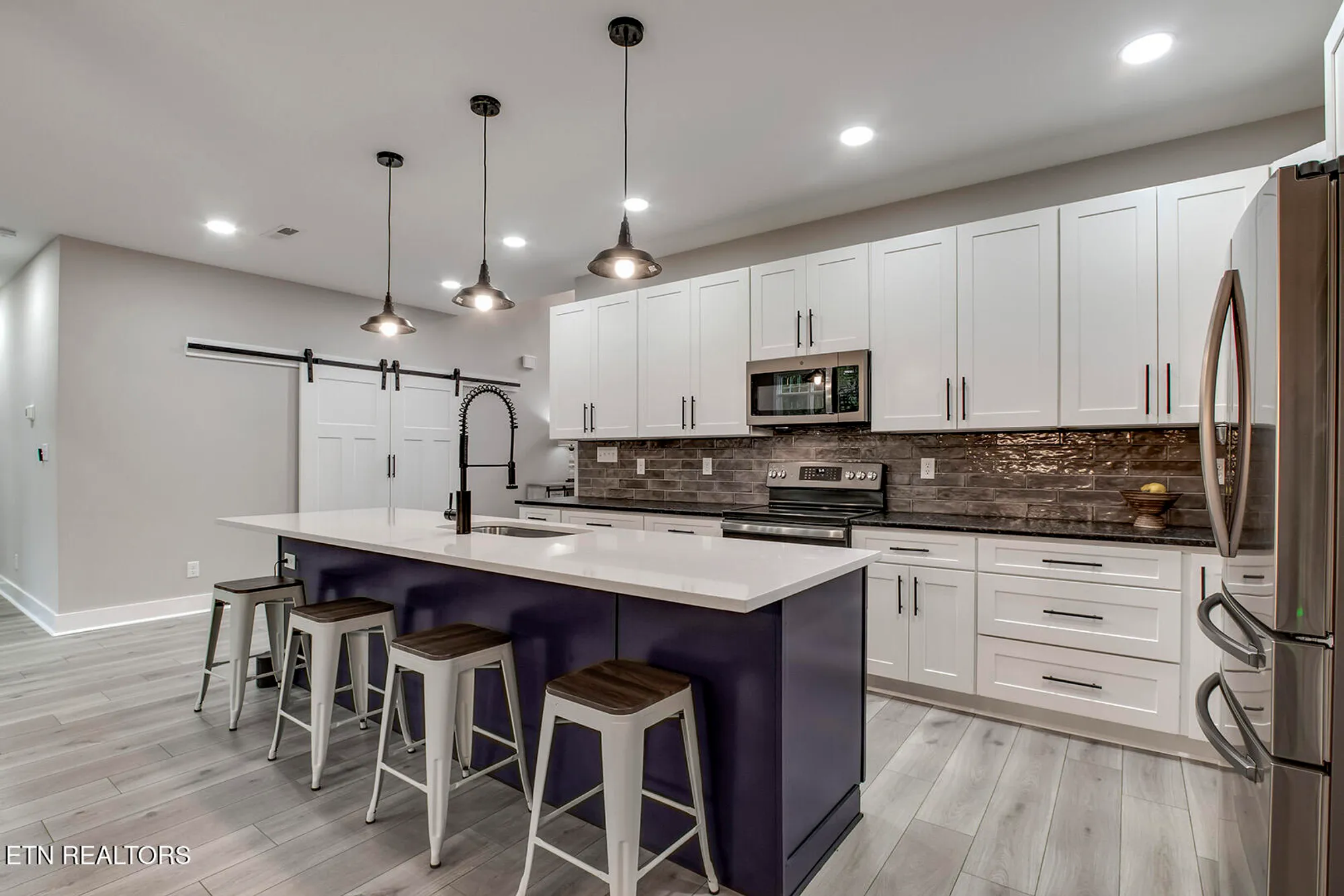 Property Slideshow image 23 of 51 | 308 oostagala ln, Loudon, TN, 37774