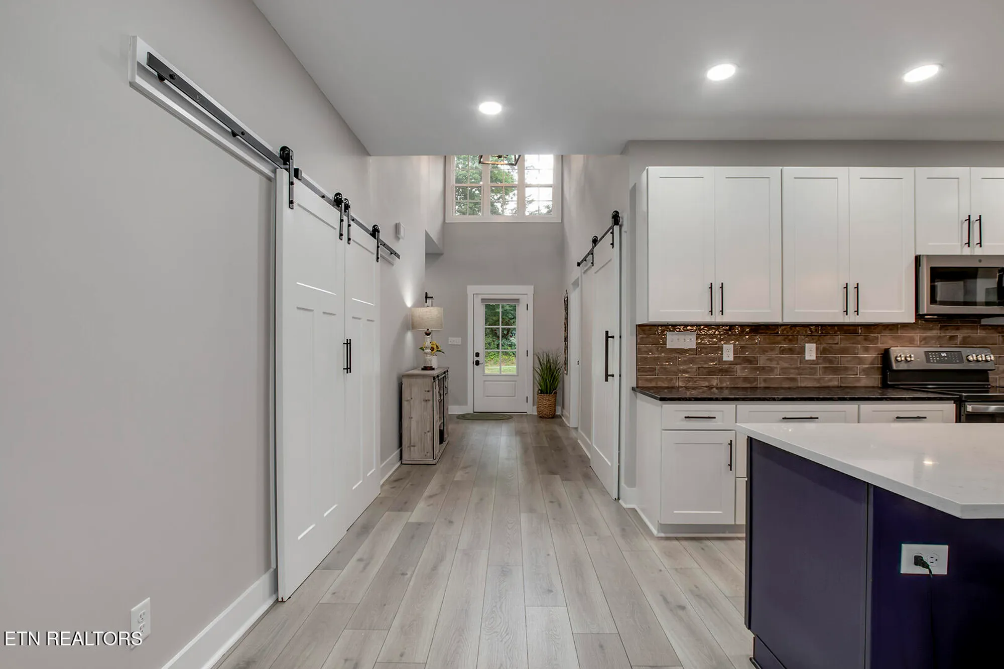 Property Slideshow image 32 of 51 | 308 oostagala ln, Loudon, TN, 37774