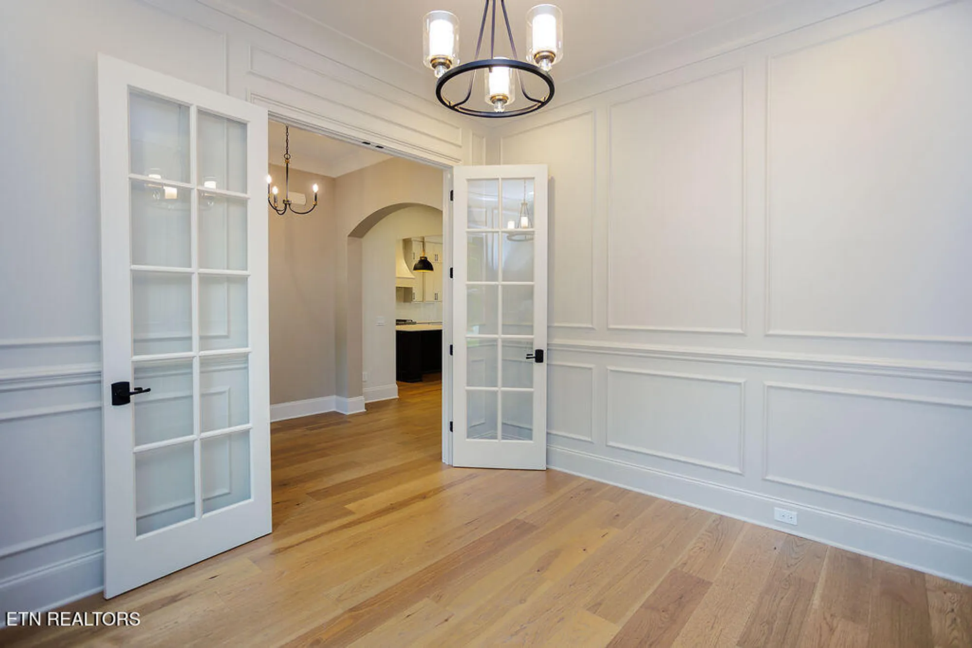 Property Slideshow image 27 of 47 | 150 forest view dr, Crossville, TN, 38558