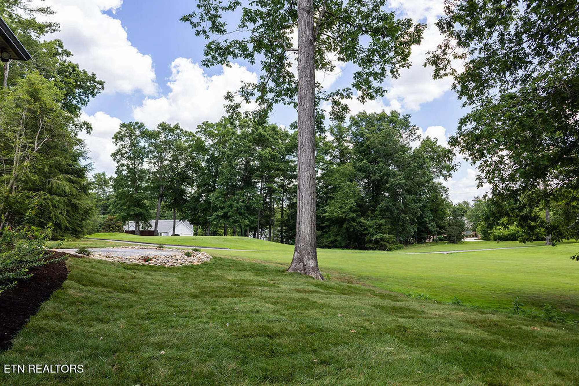 Property Slideshow image 32 of 47 | 150 forest view dr, Crossville, TN, 38558