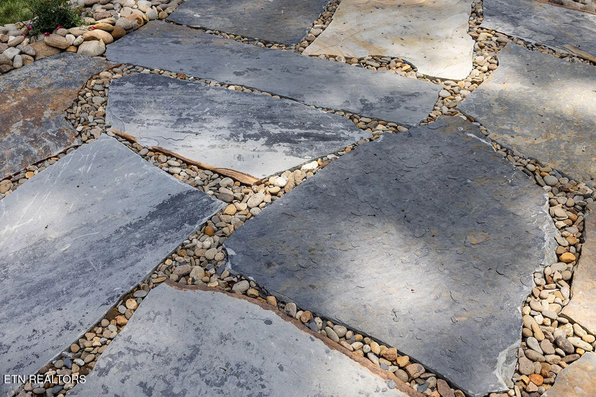 Property Slideshow image 34 of 47 | 150 forest view dr, Crossville, TN, 38558