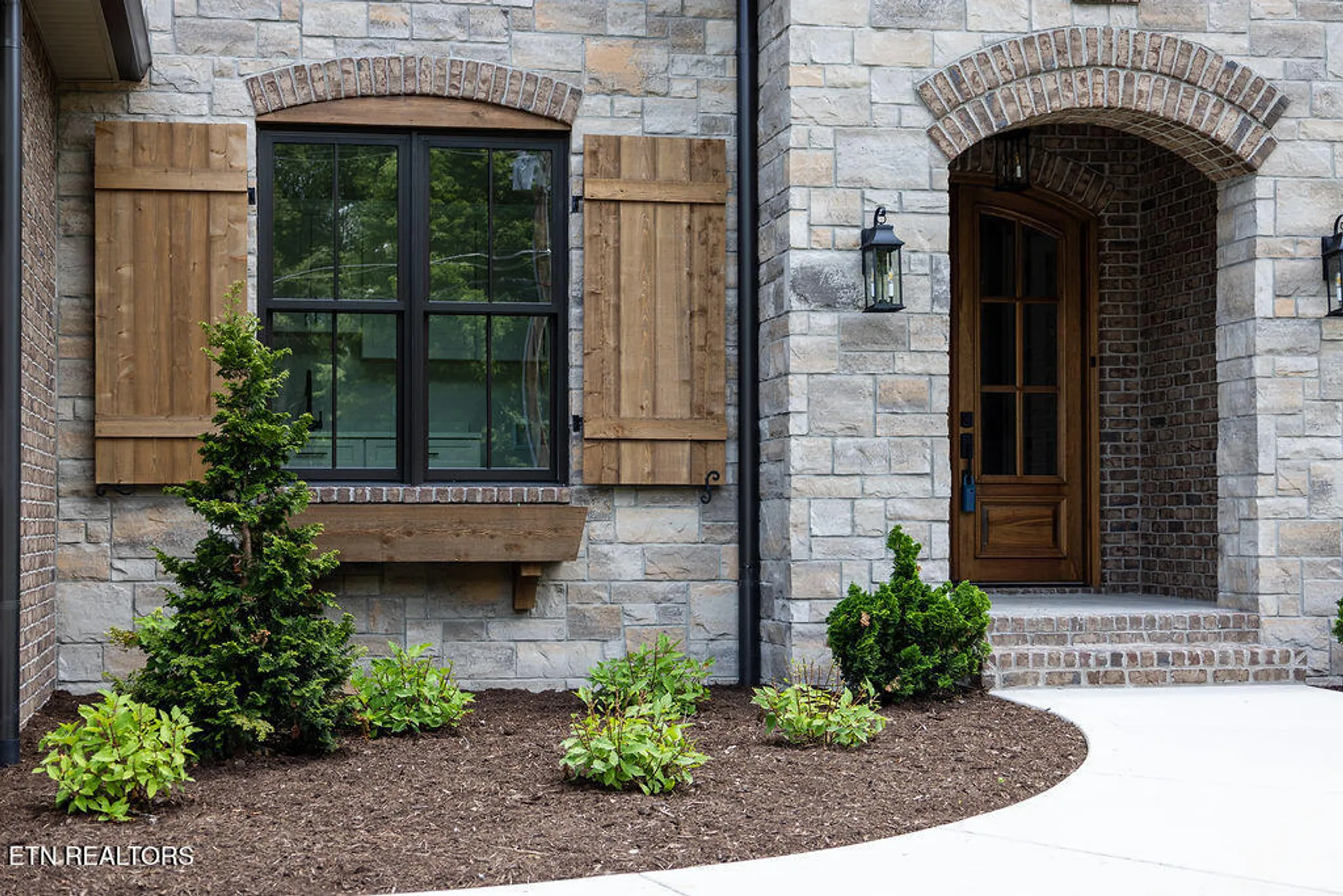 Property Slideshow image 4 of 47 | 150 forest view dr, Crossville, TN, 38558