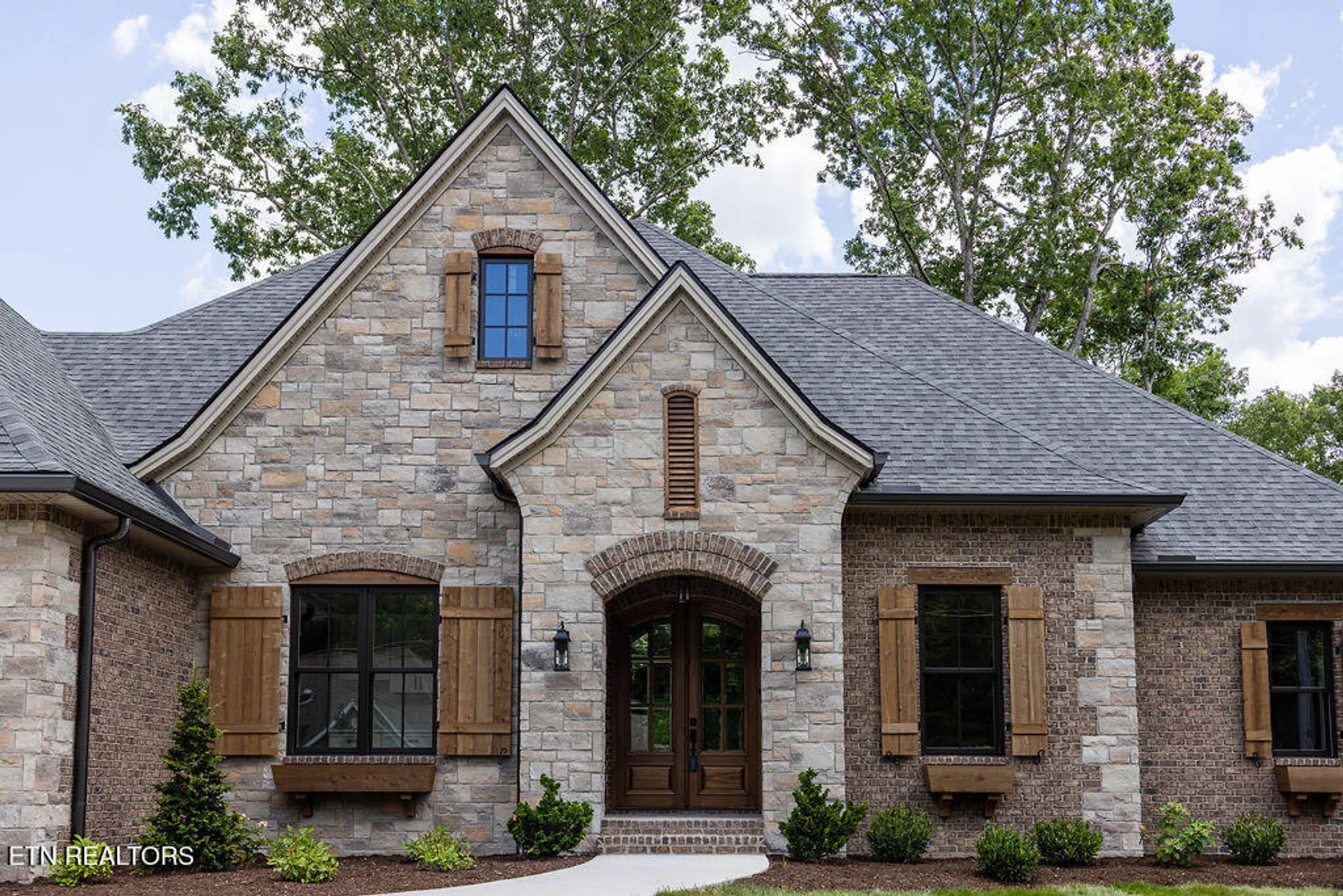 Property Slideshow image 5 of 47 | 150 forest view dr, Crossville, TN, 38558