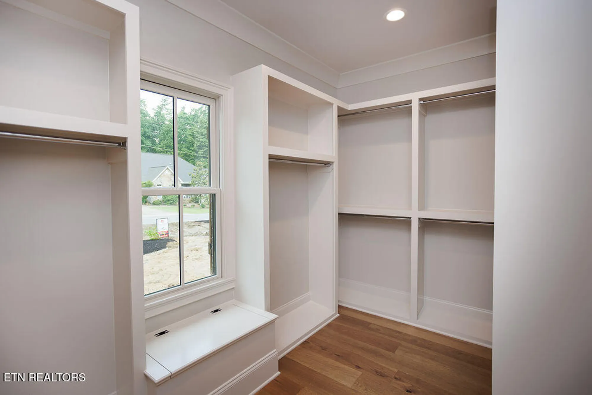 Property Slideshow image 18 of 47 | 150 forest view dr, Crossville, TN, 38558