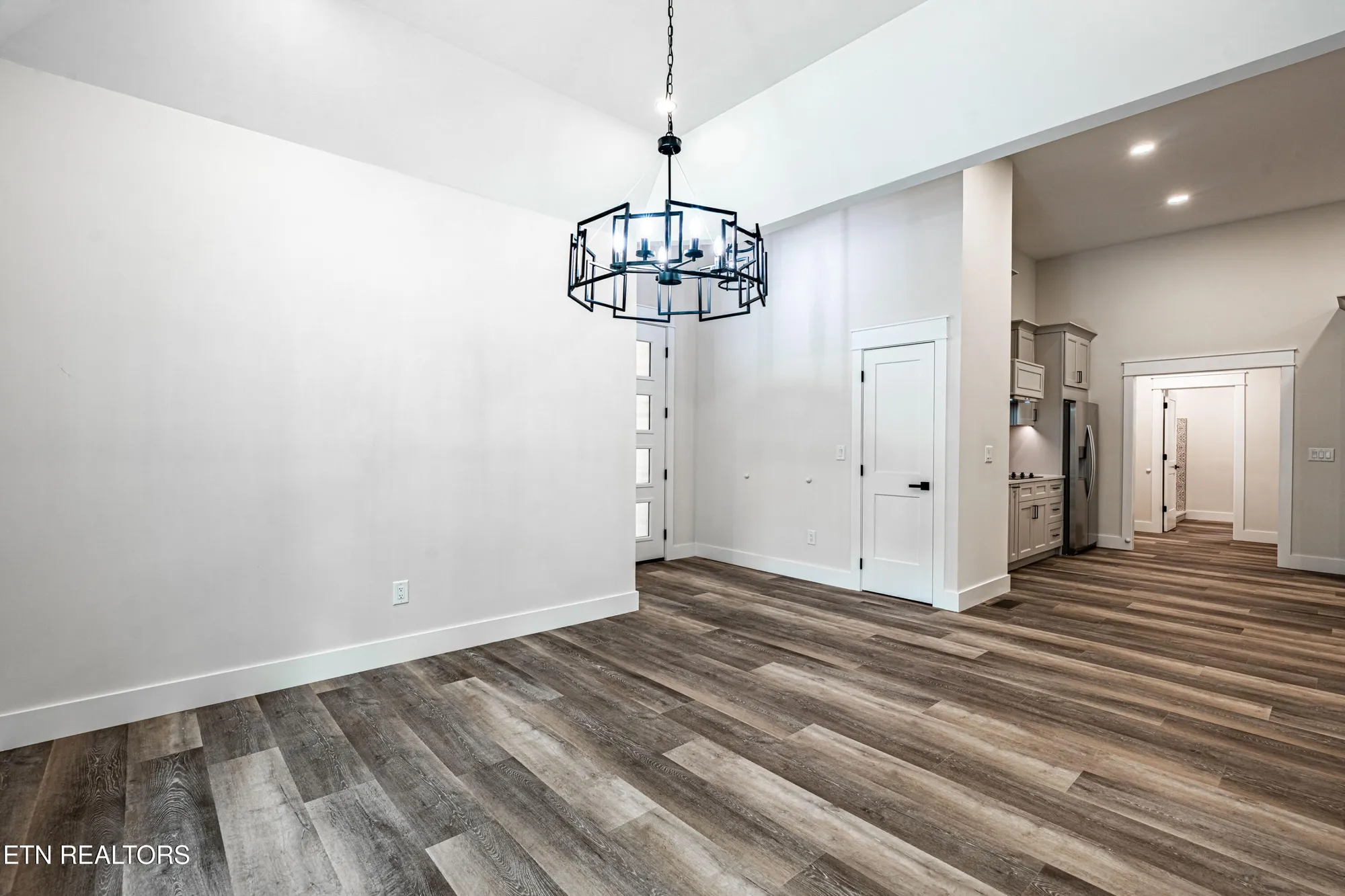 Property Slideshow image 30 of 60 | 222 oostanali way, Loudon, TN, 37774