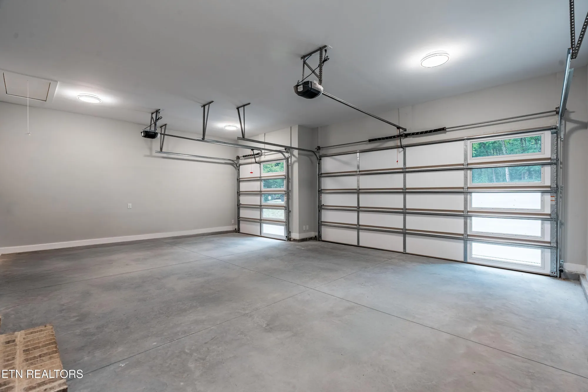 Property Slideshow image 51 of 60 | 222 oostanali way, Loudon, TN, 37774