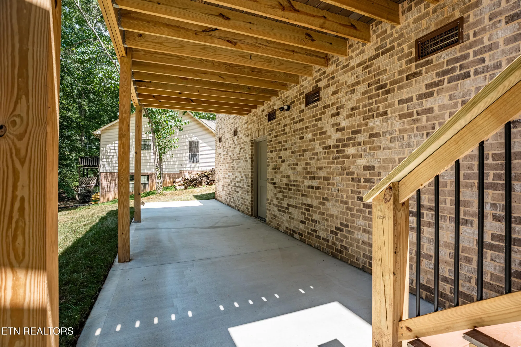 Property Slideshow image 58 of 60 | 222 oostanali way, Loudon, TN, 37774