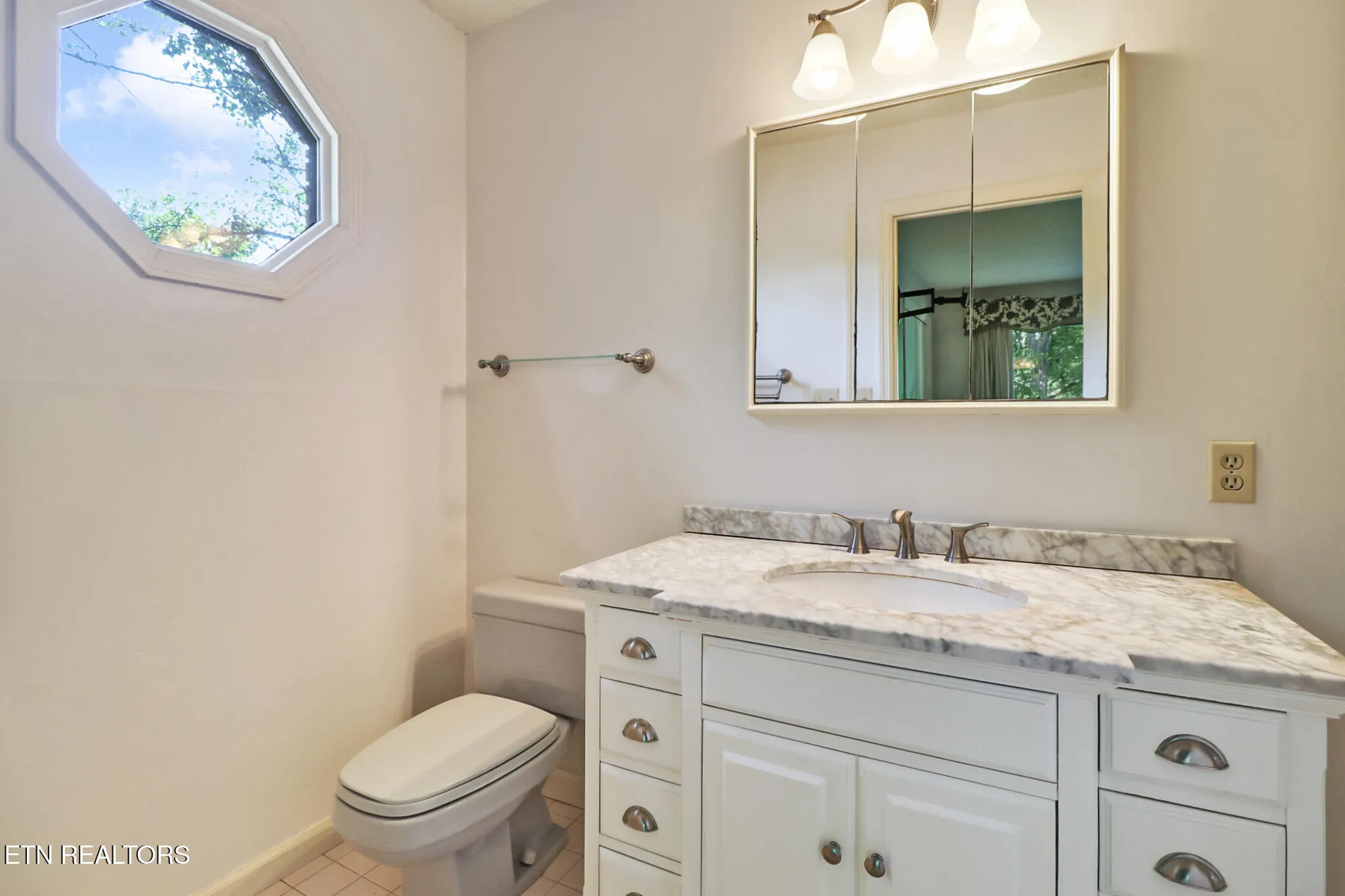 Property Slideshow image 26 of 50 | 181 snead dr, Crossville, TN, 38558