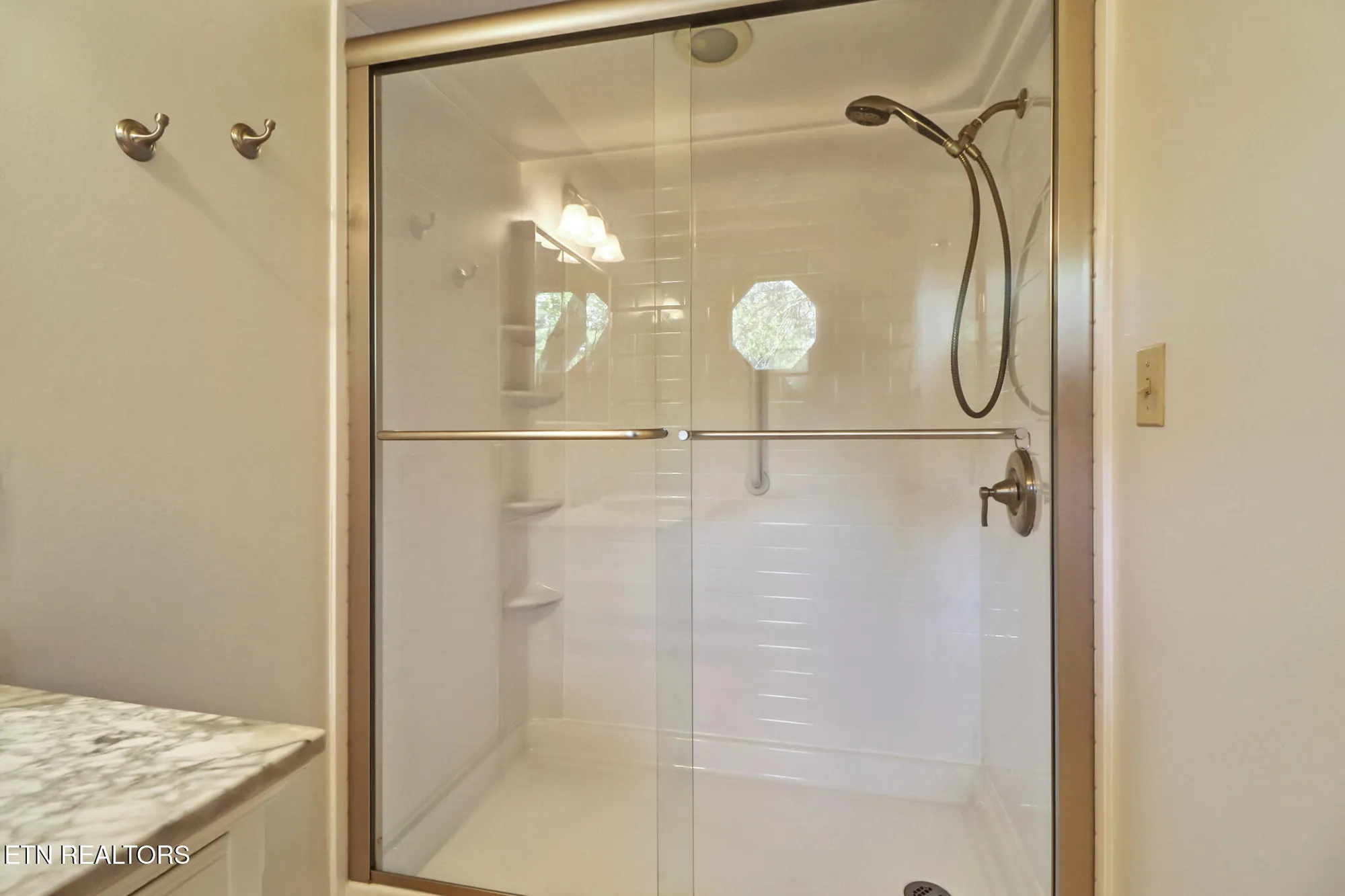 Property Slideshow image 25 of 50 | 181 snead dr, Crossville, TN, 38558