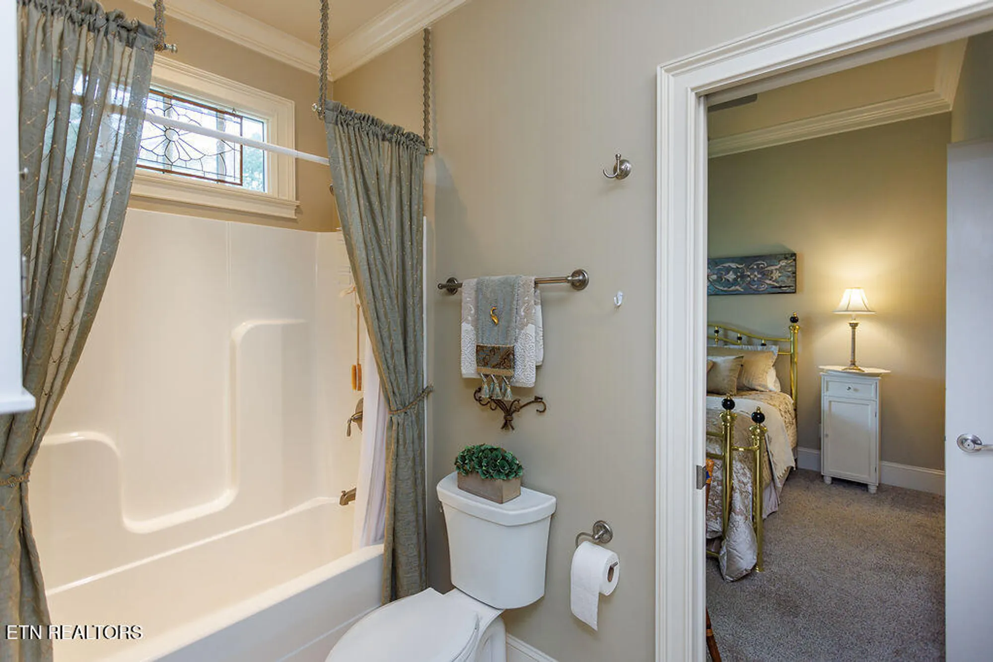 Property Slideshow image 40 of 56 | 77 abington pl, Crossville, TN, 38558