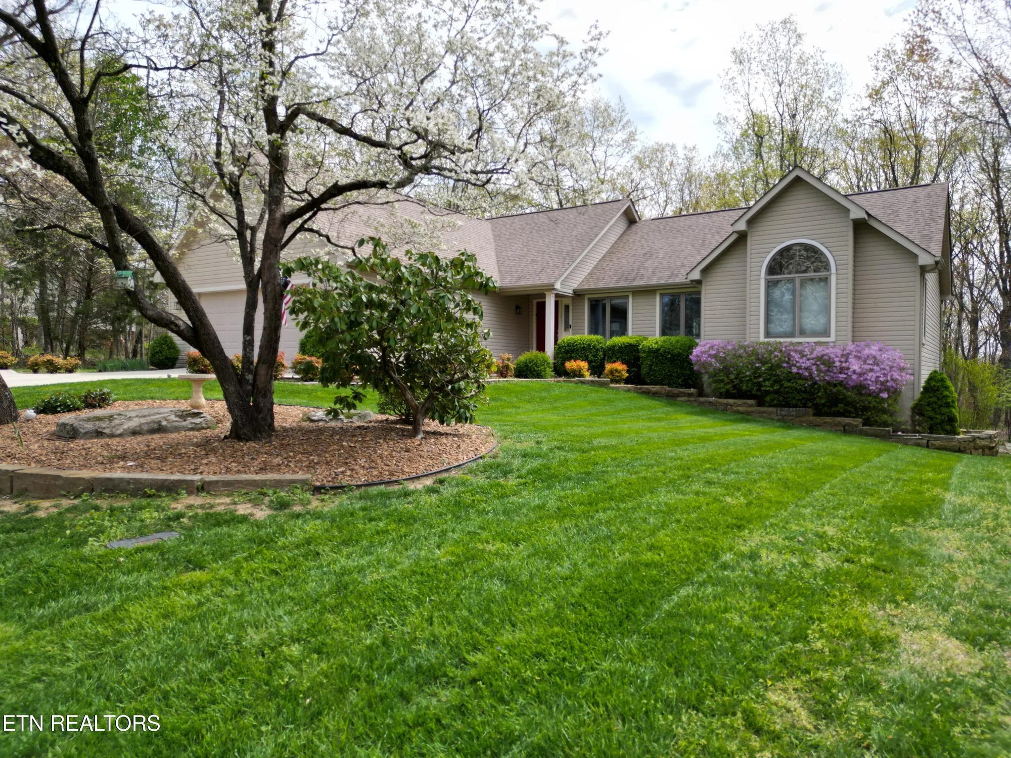 Property Slideshow image 3 of 56 | 246 amherst ln, Crossville, TN, 38558