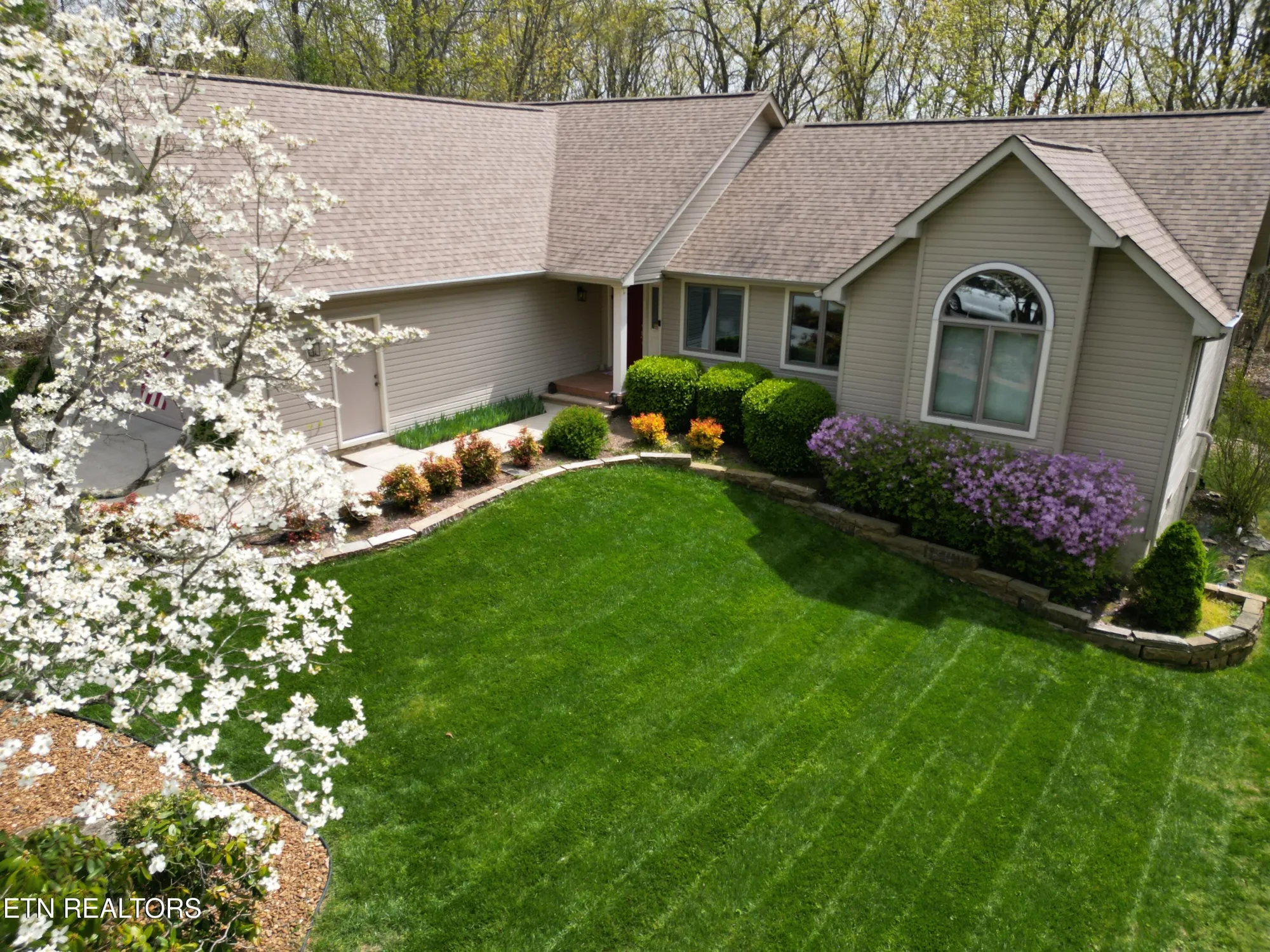 Property Slideshow image 4 of 56 | 246 amherst ln, Crossville, TN, 38558