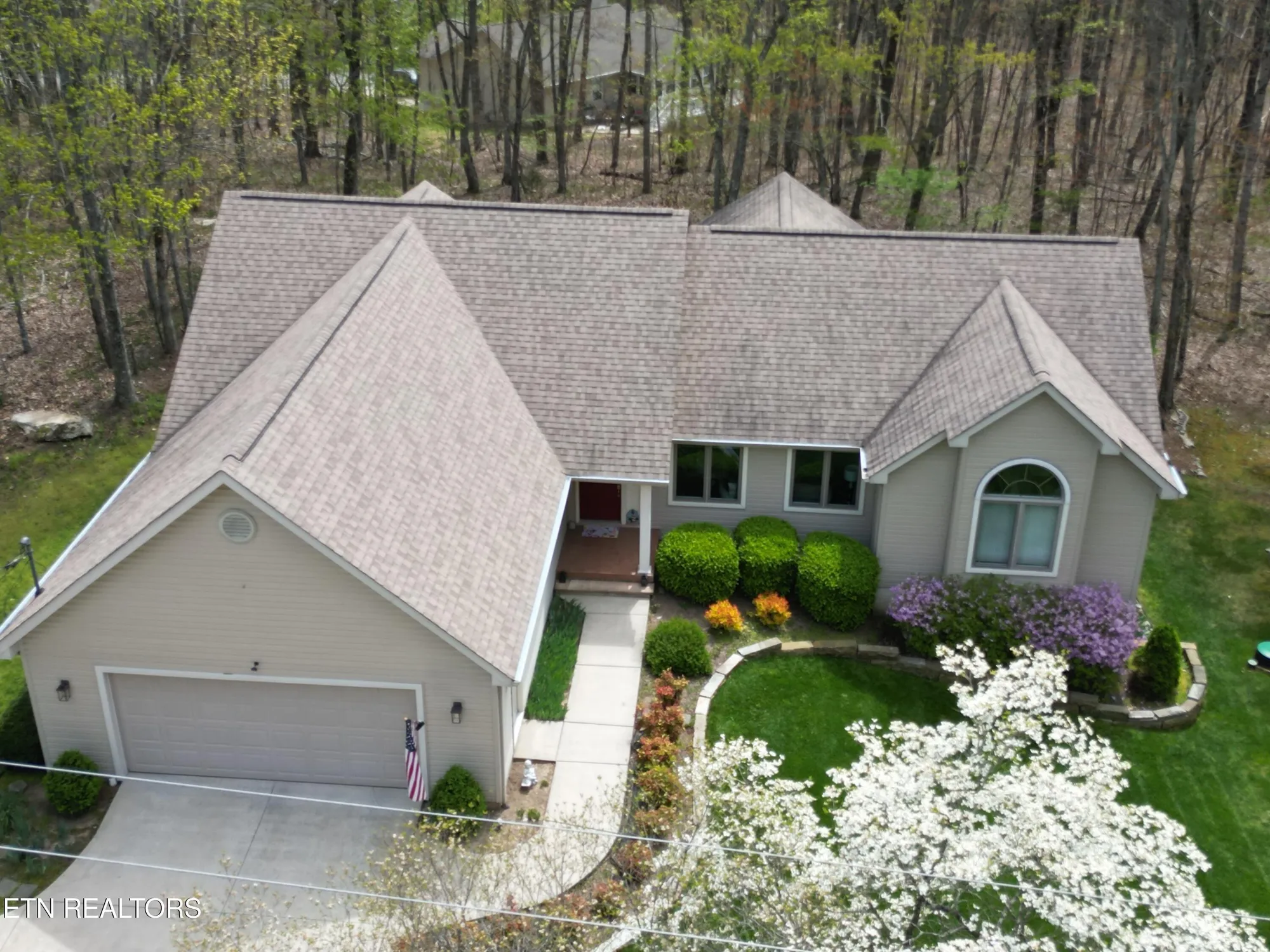 Property Slideshow image 8 of 56 | 246 amherst ln, Crossville, TN, 38558