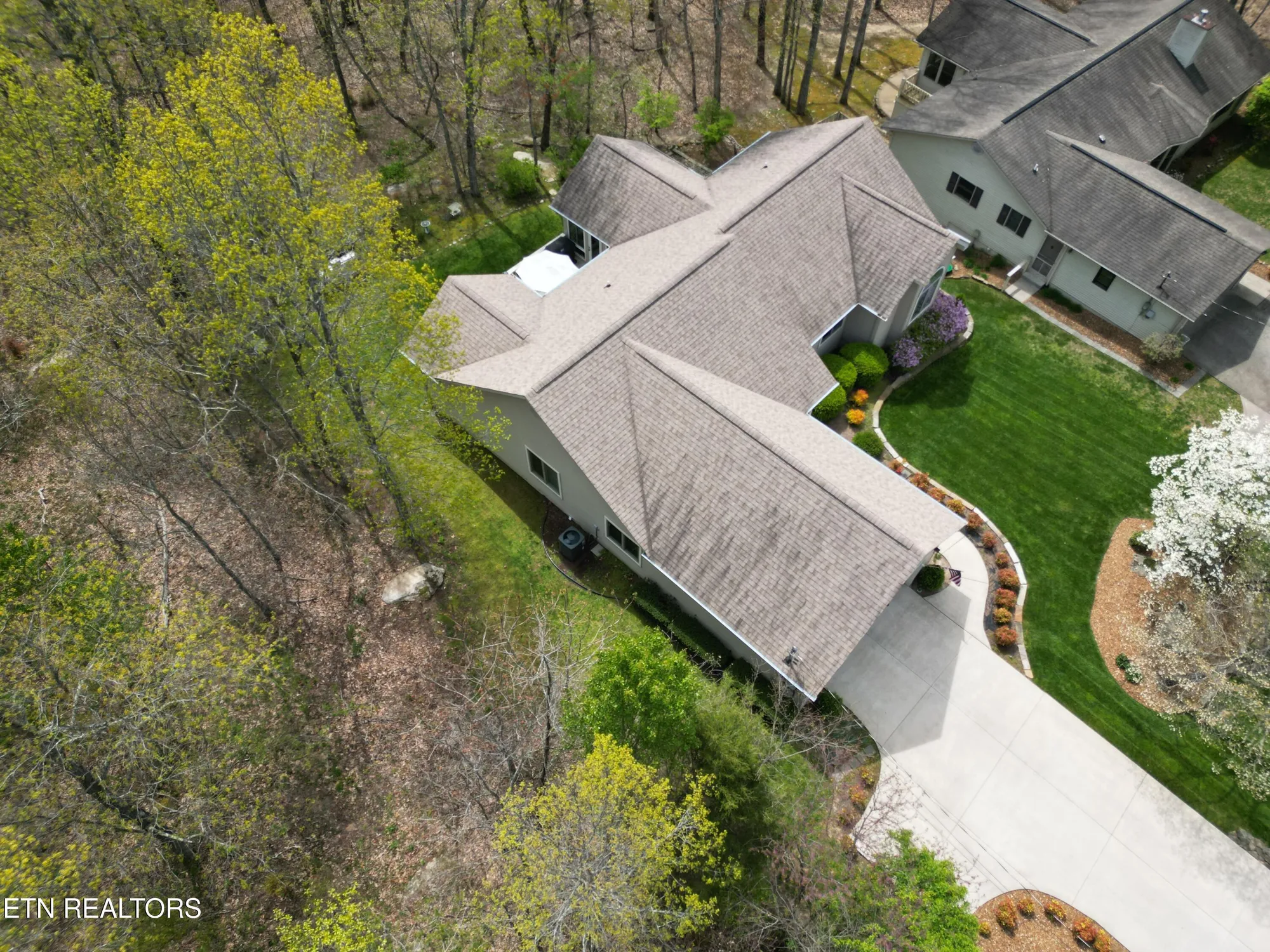 Property Slideshow image 9 of 56 | 246 amherst ln, Crossville, TN, 38558