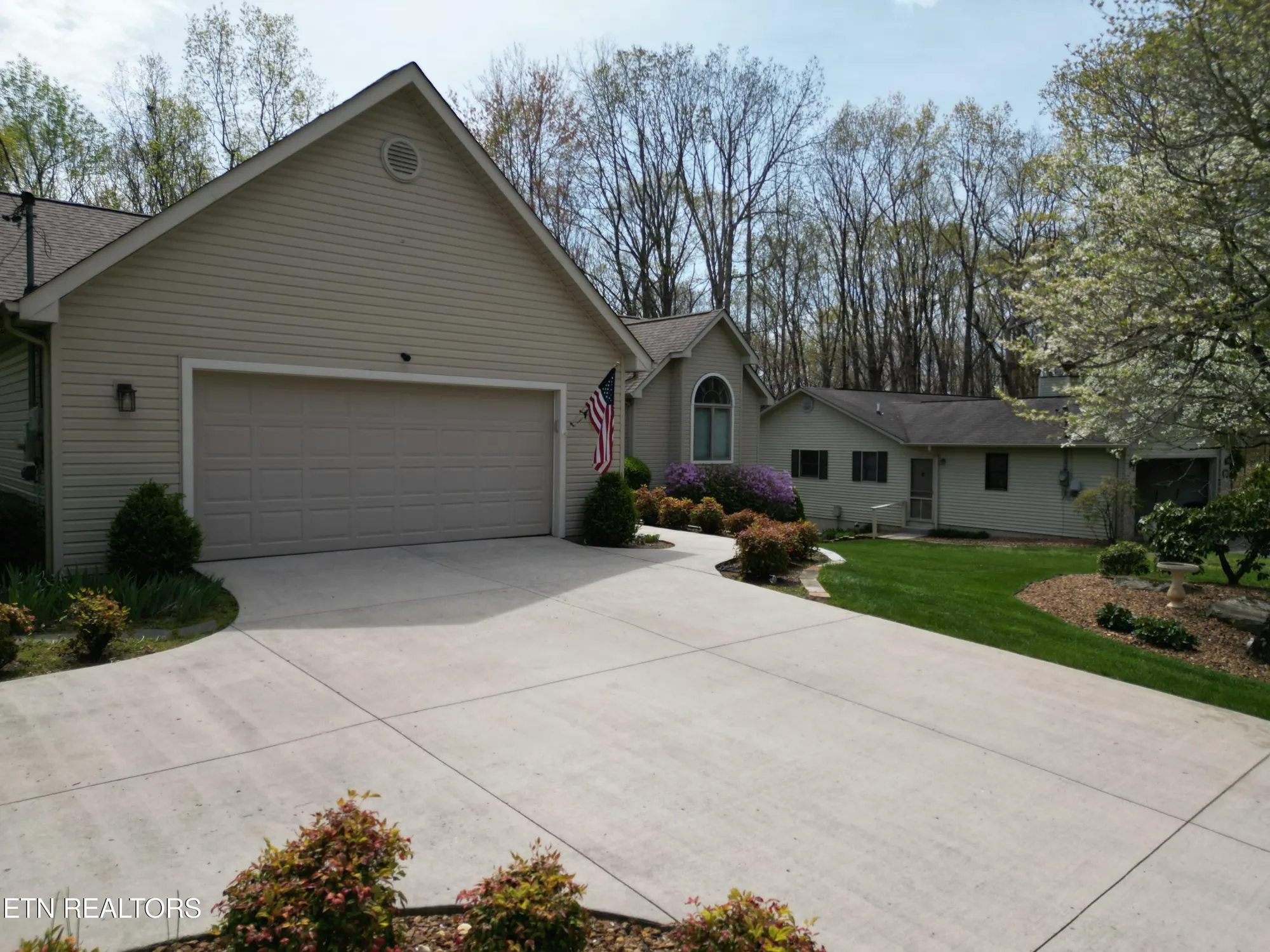 Property Slideshow image 7 of 56 | 246 amherst ln, Crossville, TN, 38558