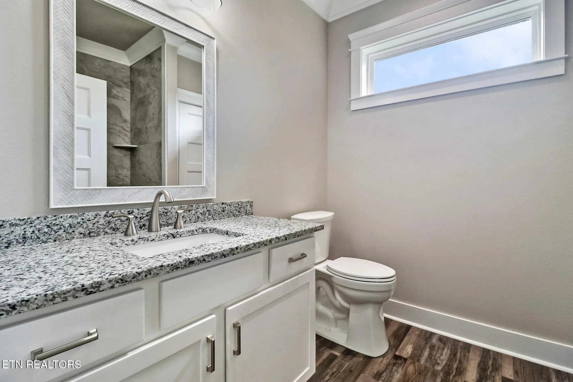 Property Slideshow image 38 of 50 | 630 lakeview dr, Crossville, TN, 38558