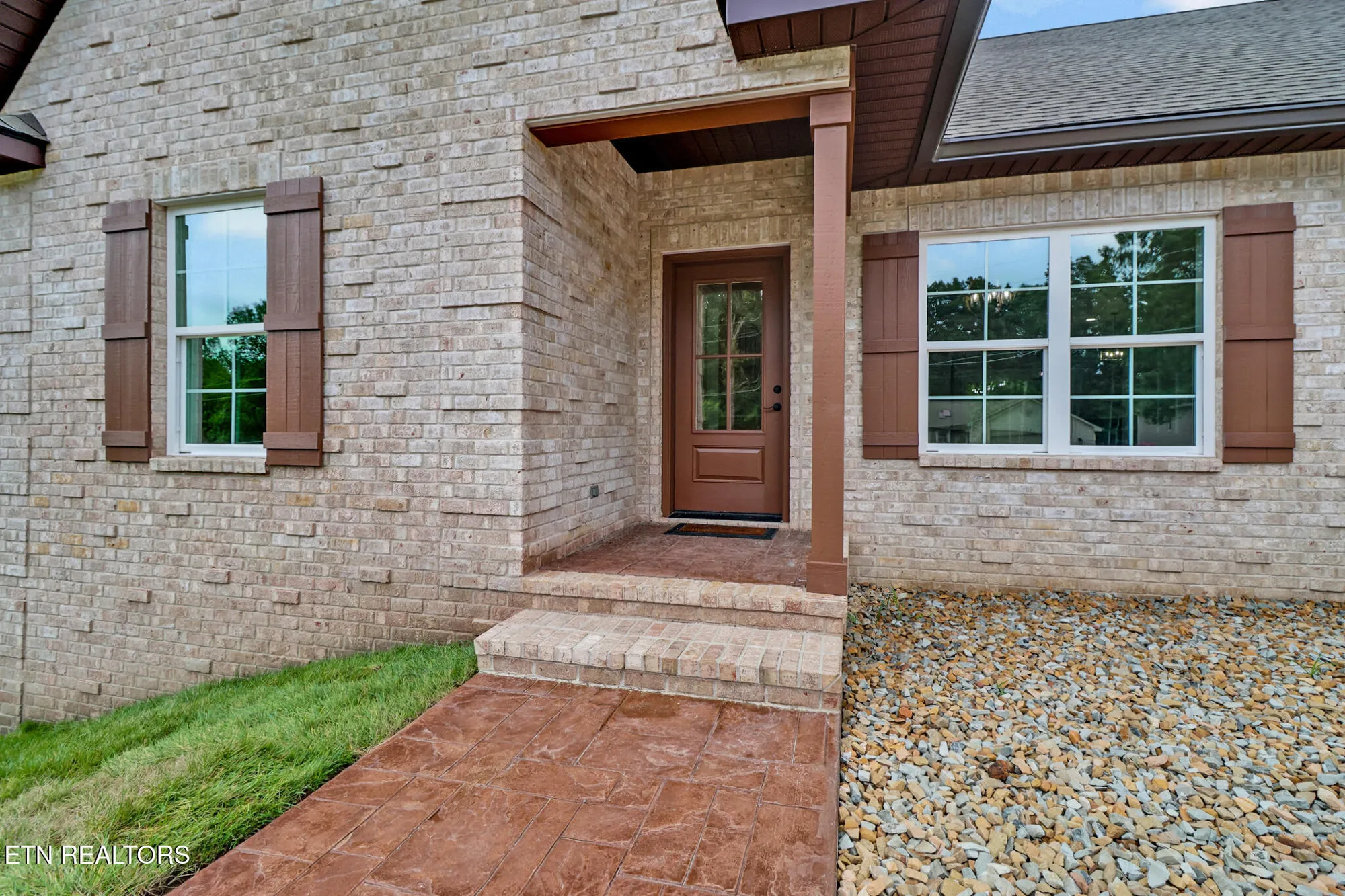 Property Slideshow image 5 of 50 | 630 lakeview dr, Crossville, TN, 38558