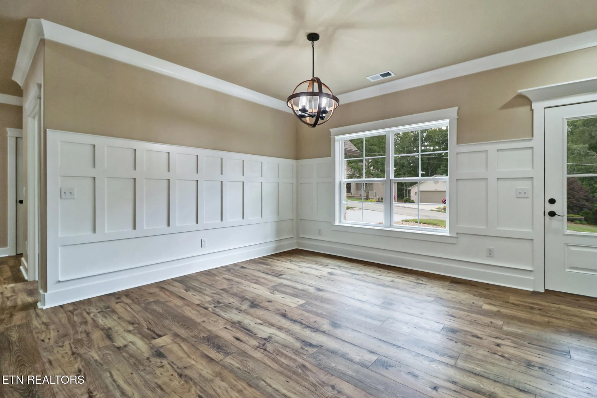 Property Slideshow image 7 of 50 | 630 lakeview dr, Crossville, TN, 38558