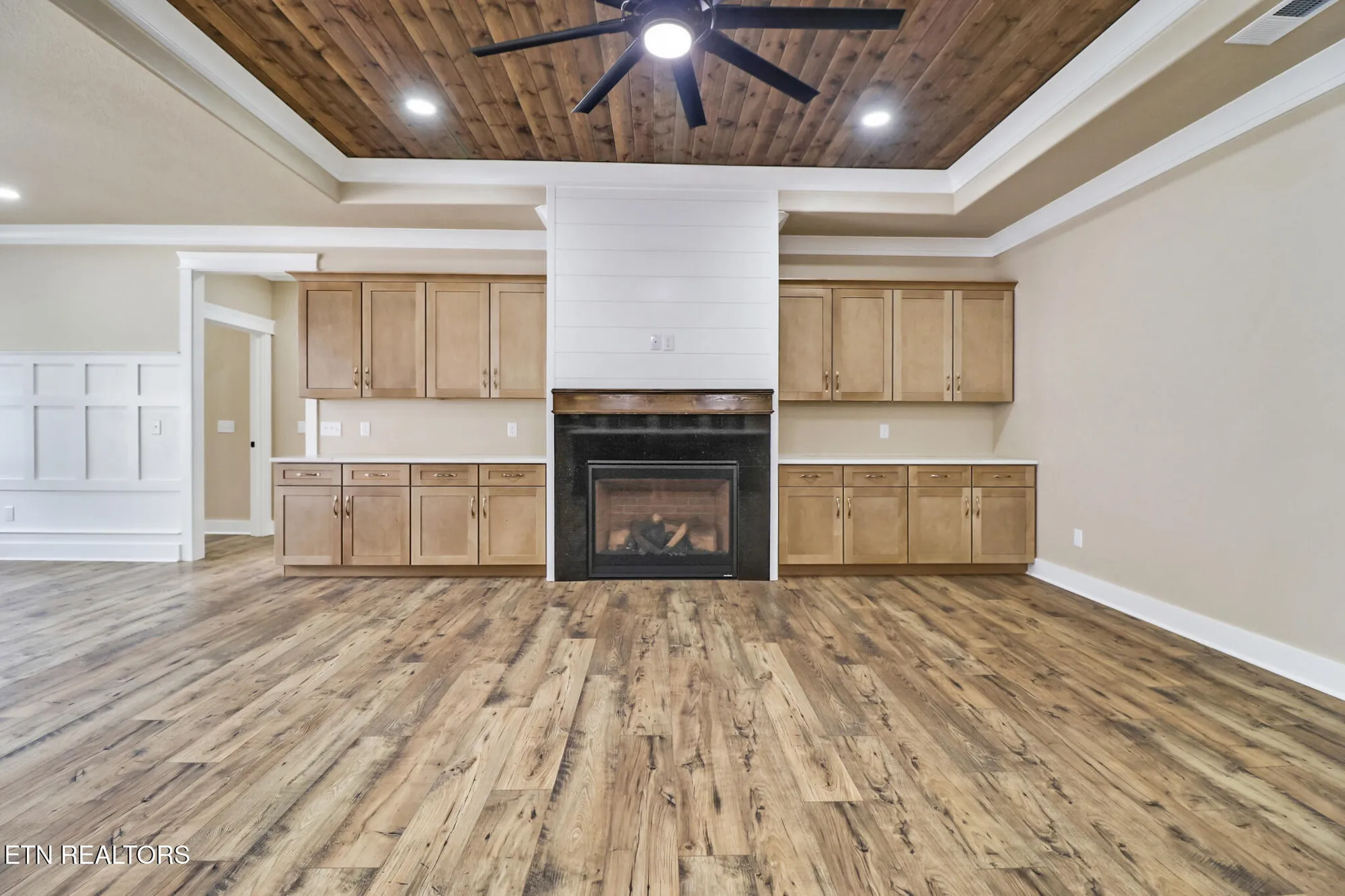 Property Slideshow image 20 of 50 | 630 lakeview dr, Crossville, TN, 38558