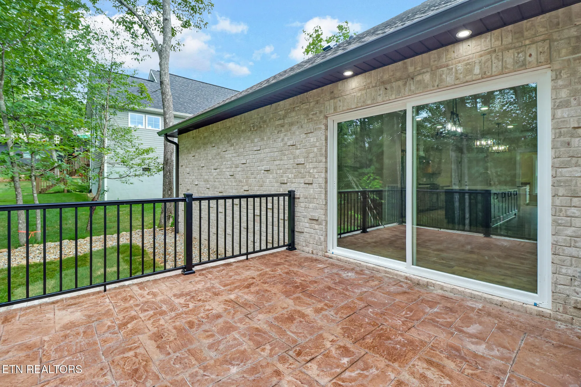 Property Slideshow image 44 of 50 | 630 lakeview dr, Crossville, TN, 38558