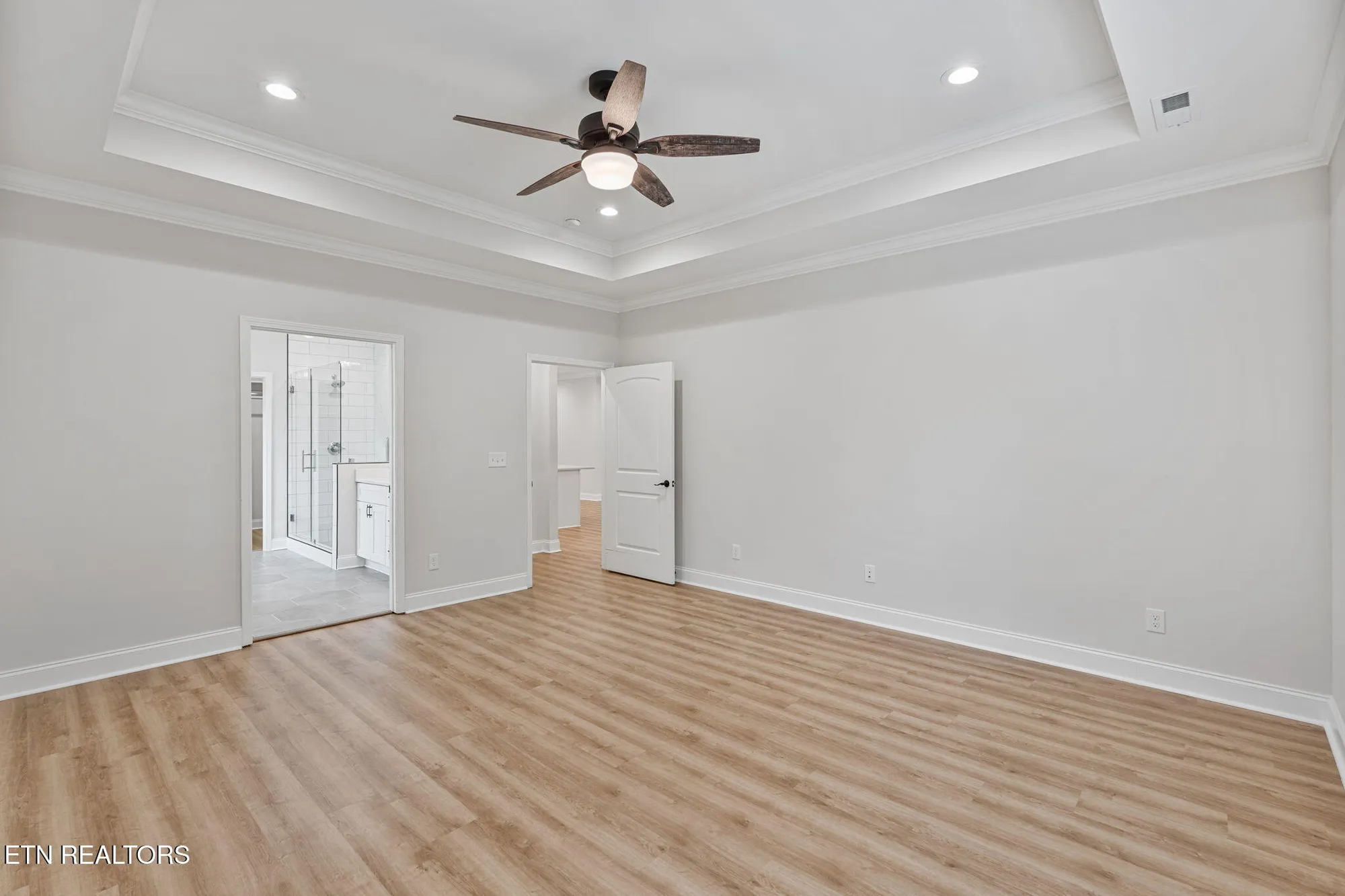 Property Slideshow image 20 of 36 | 129 ogana way, Loudon, TN, 37774