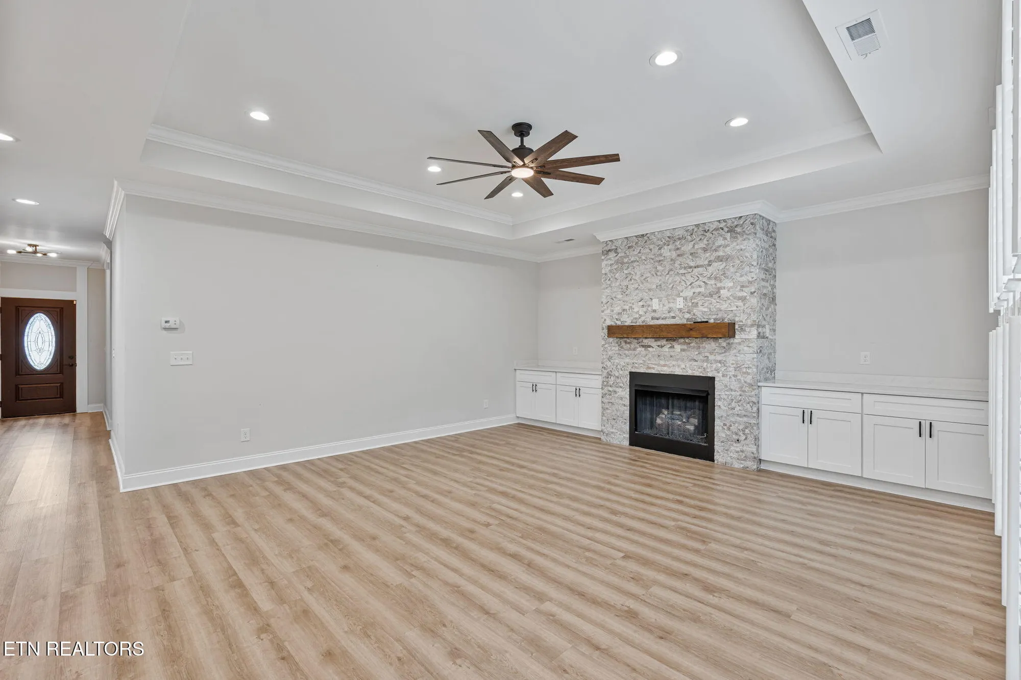 Property Slideshow image 14 of 36 | 129 ogana way, Loudon, TN, 37774