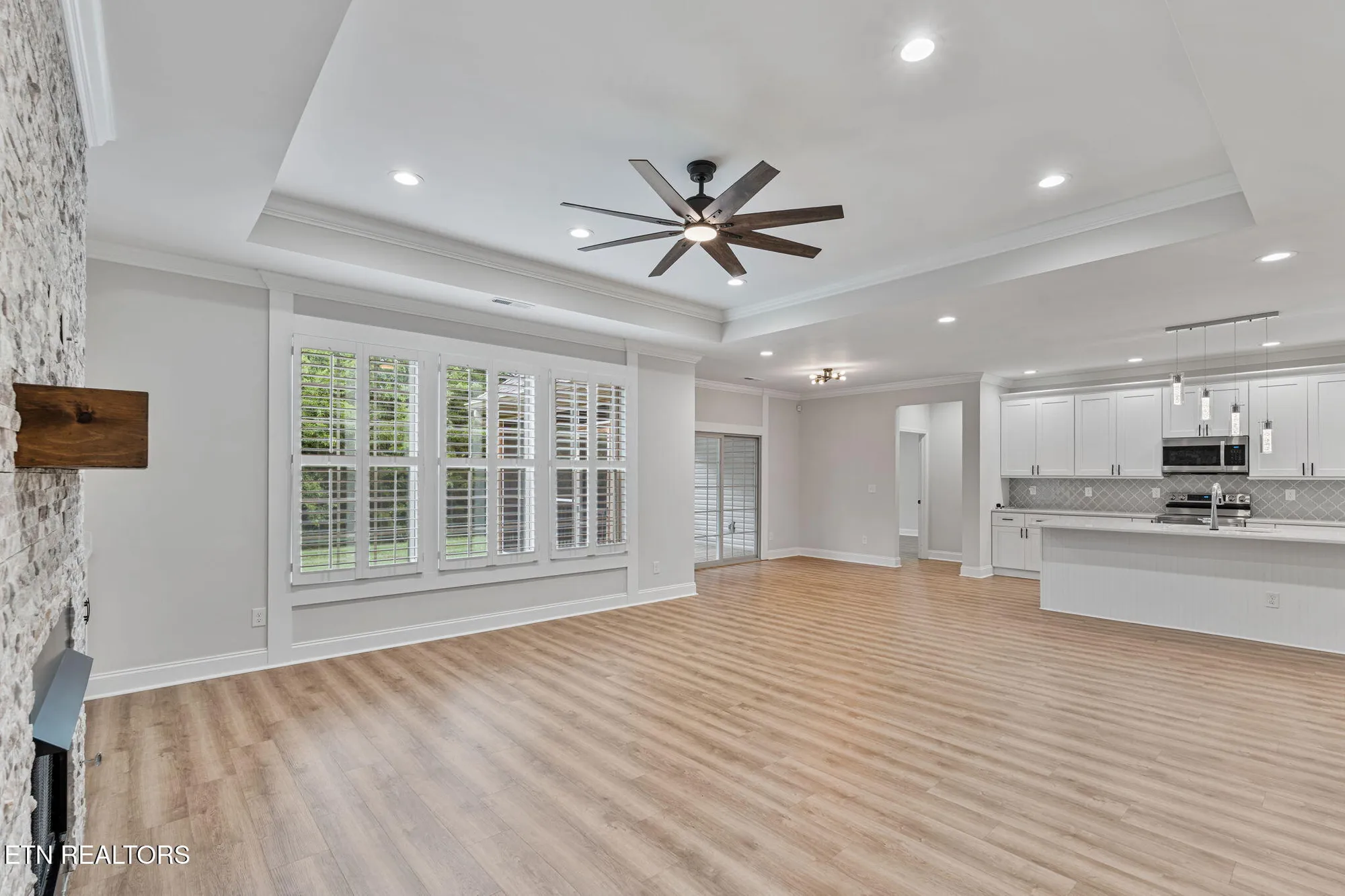 Property Slideshow image 15 of 36 | 129 ogana way, Loudon, TN, 37774