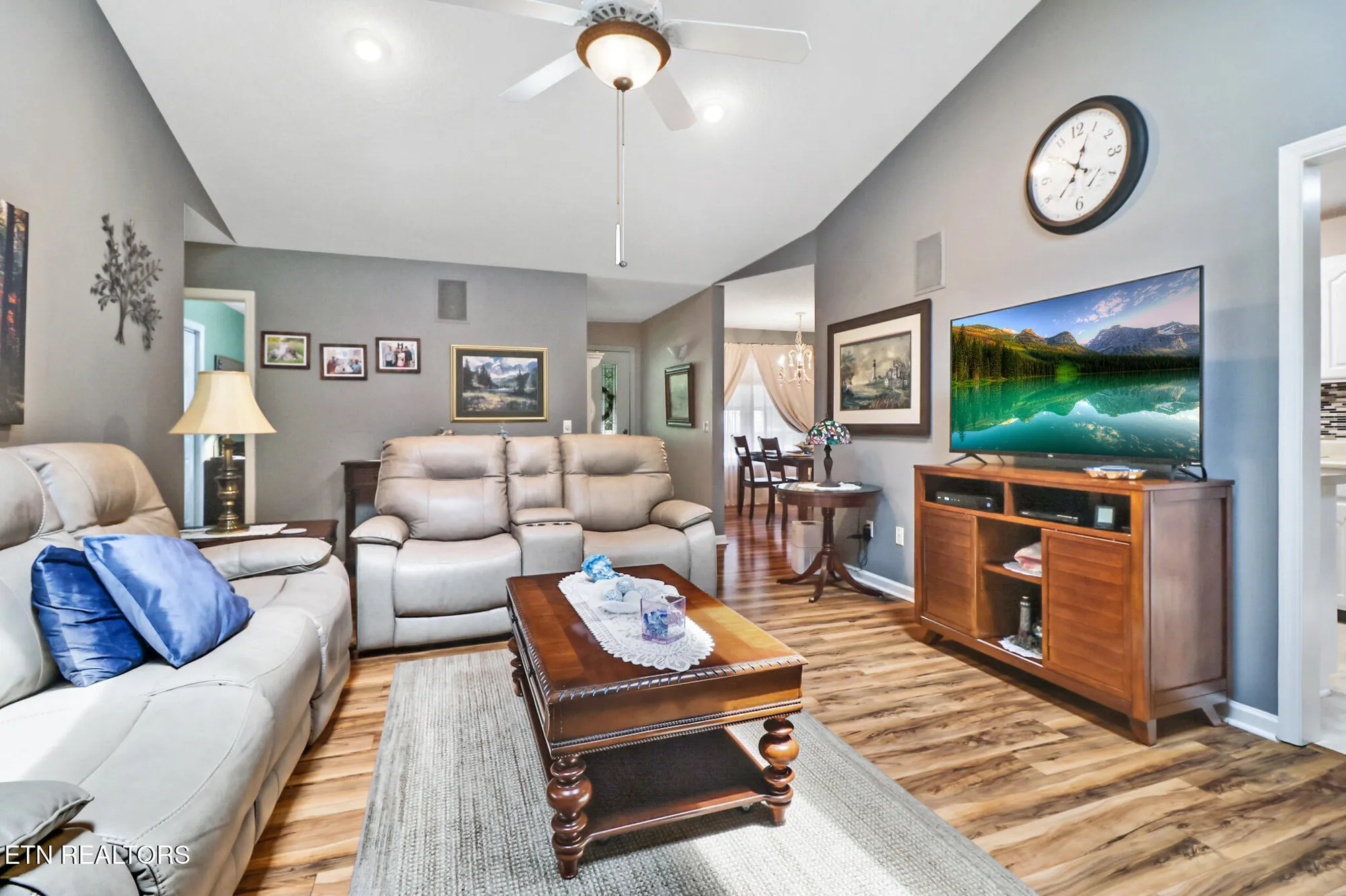 Property Slideshow image 4 of 33 | 118 berkshire loop, Crossville, TN, 38558