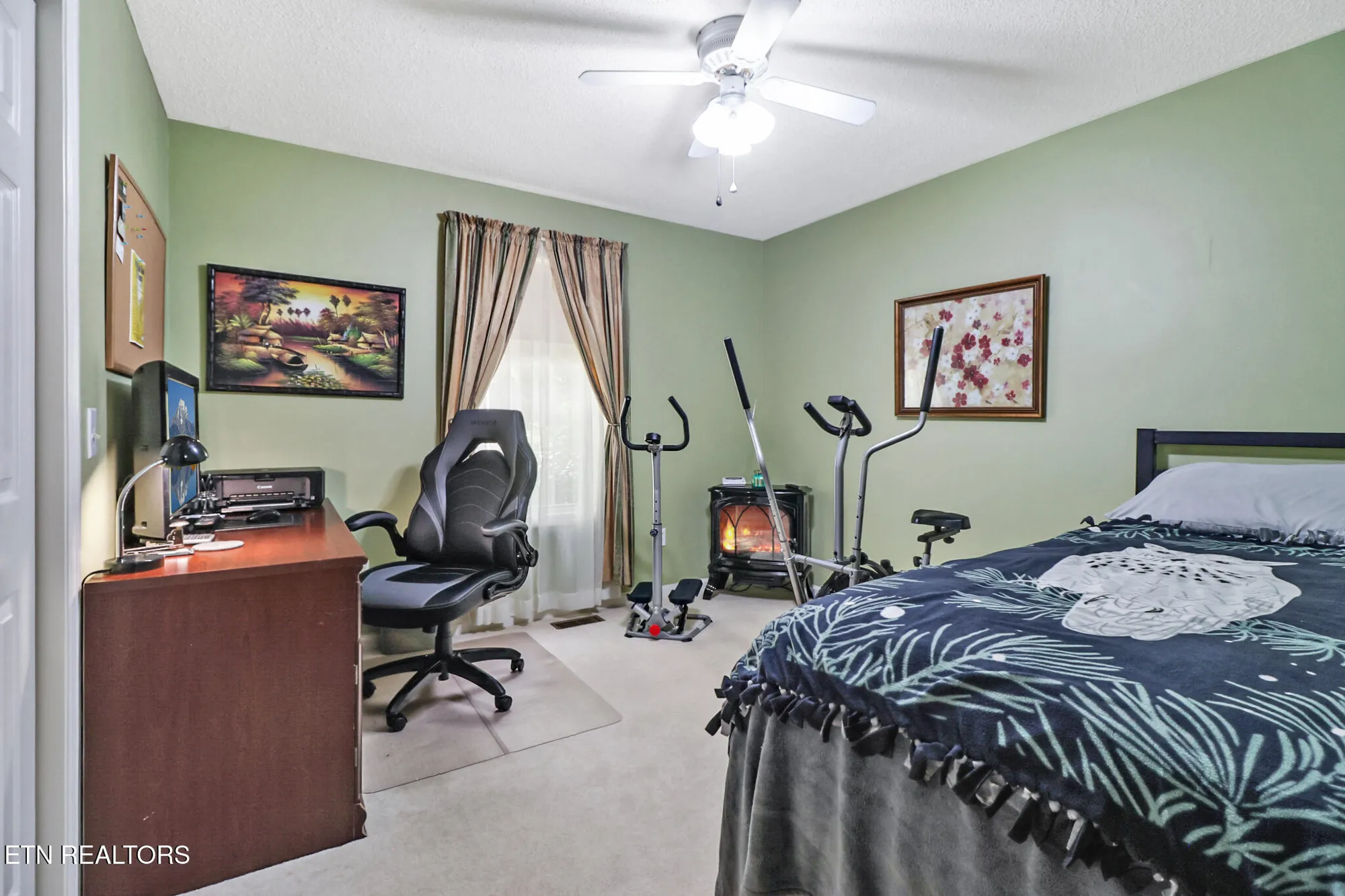 Property Slideshow image 12 of 33 | 118 berkshire loop, Crossville, TN, 38558