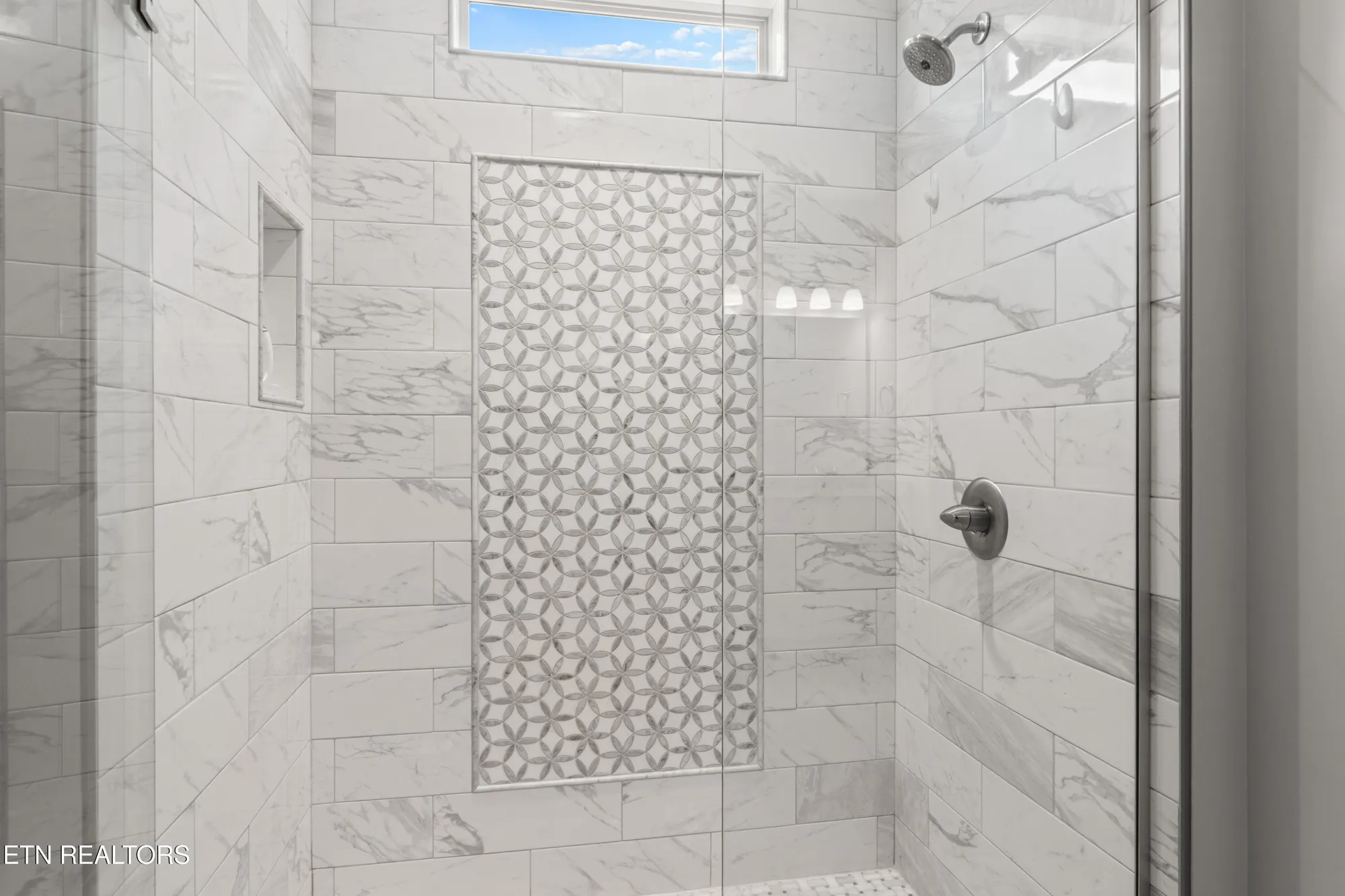 Property Slideshow image 29 of 40 | 116 wataga ln, Loudon, TN, 37774