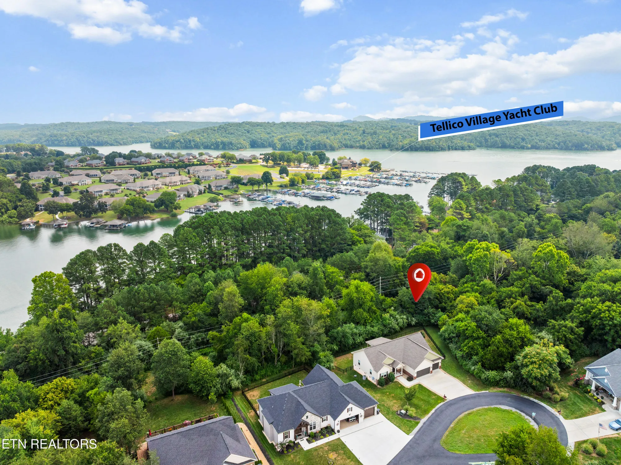 Property Slideshow image 4 of 40 | 116 wataga ln, Loudon, TN, 37774