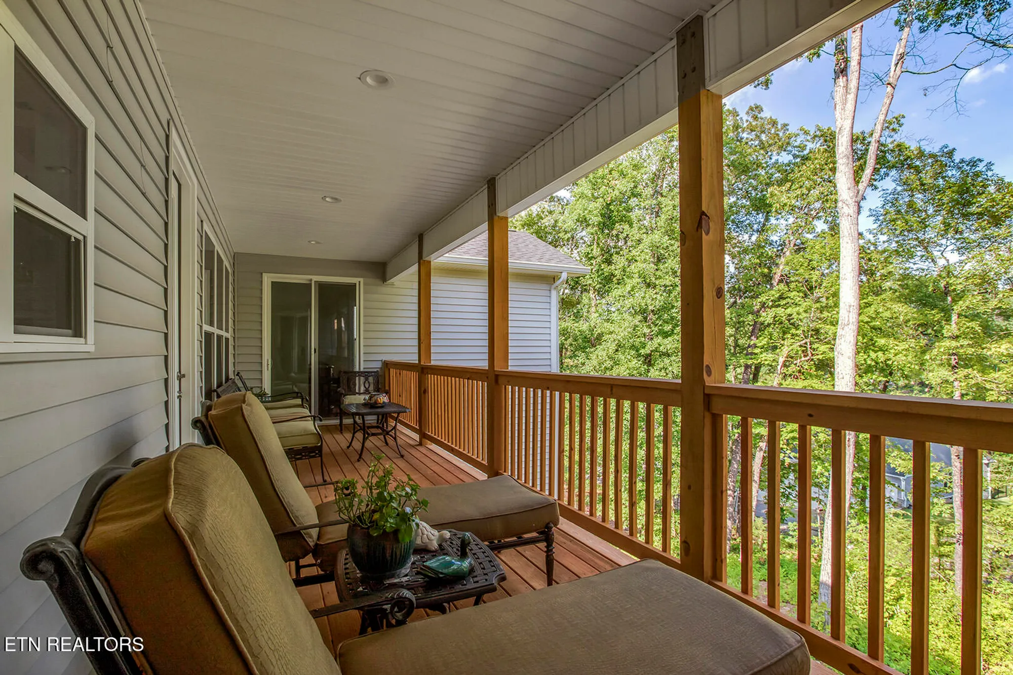 Property Slideshow image 35 of 62 | 122 nuhya way, Loudon, TN, 37774