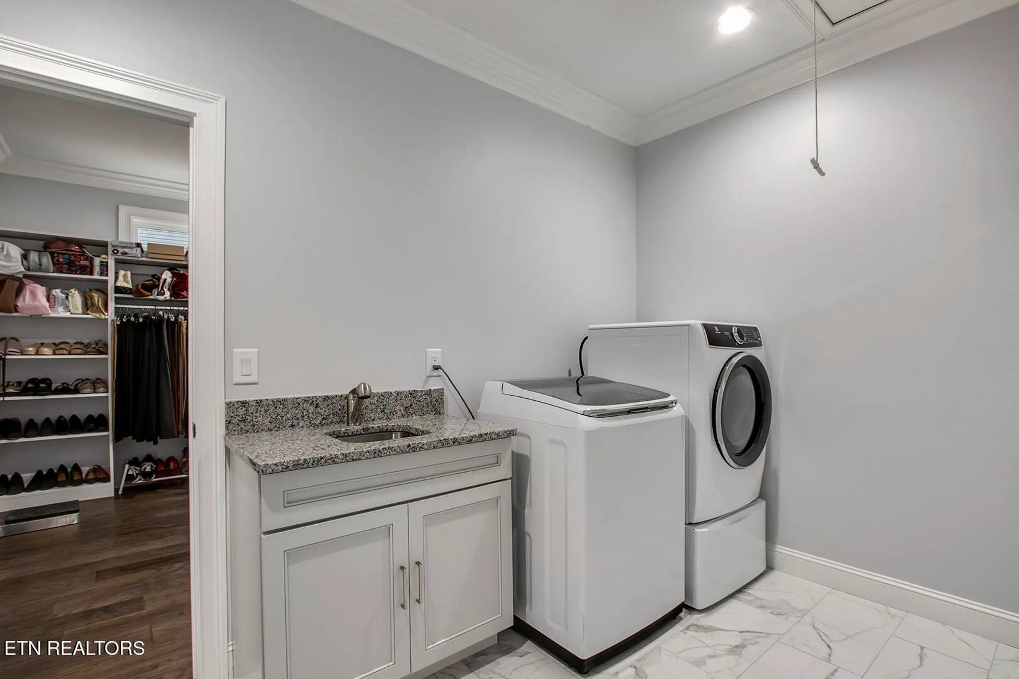 Property Slideshow image 41 of 62 | 122 nuhya way, Loudon, TN, 37774