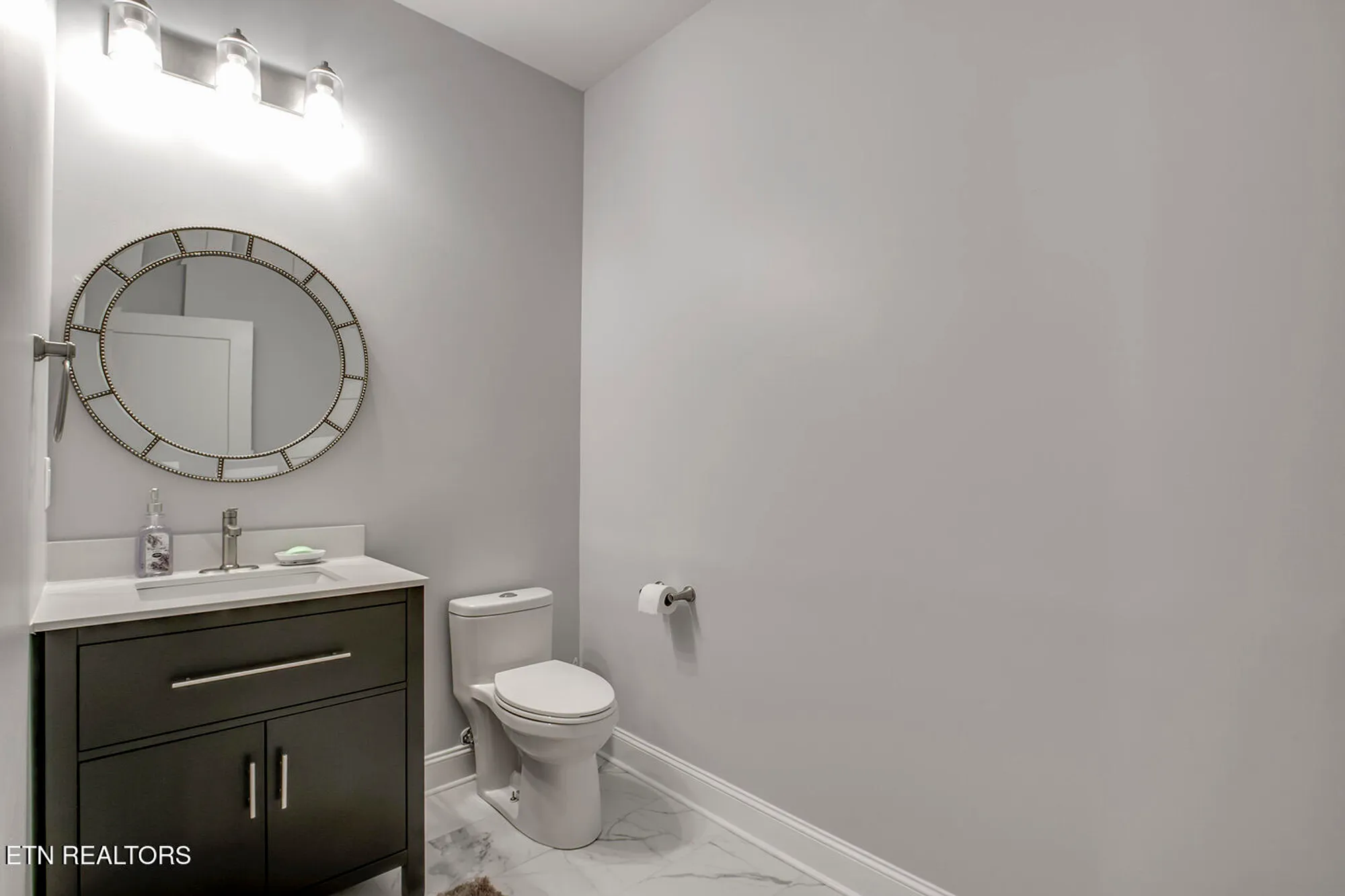 Property Slideshow image 48 of 62 | 122 nuhya way, Loudon, TN, 37774