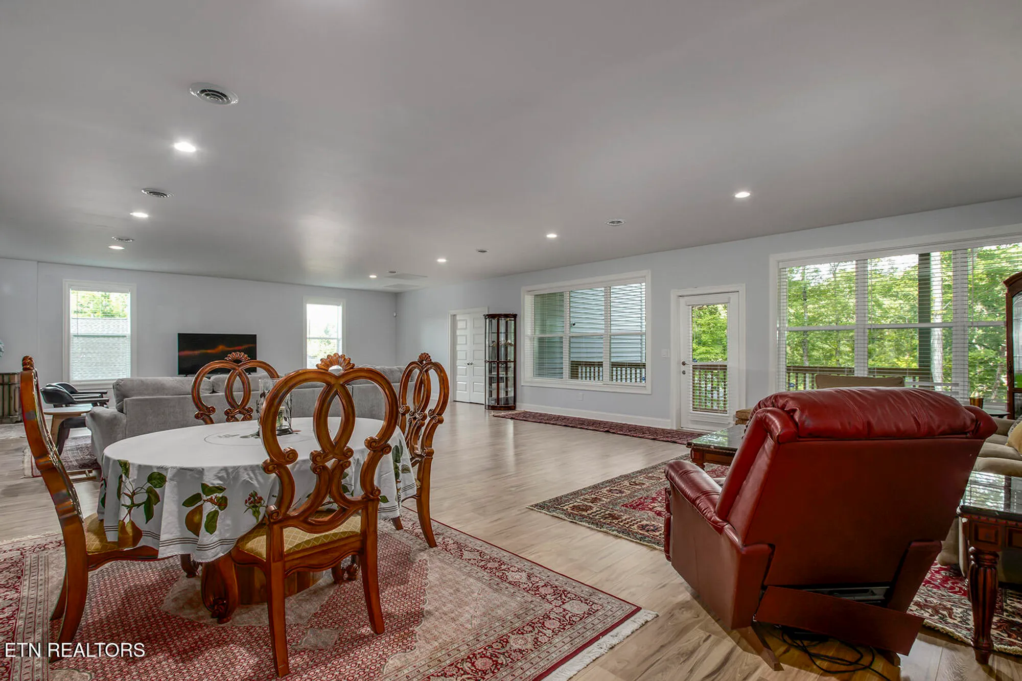 Property Slideshow image 53 of 62 | 122 nuhya way, Loudon, TN, 37774