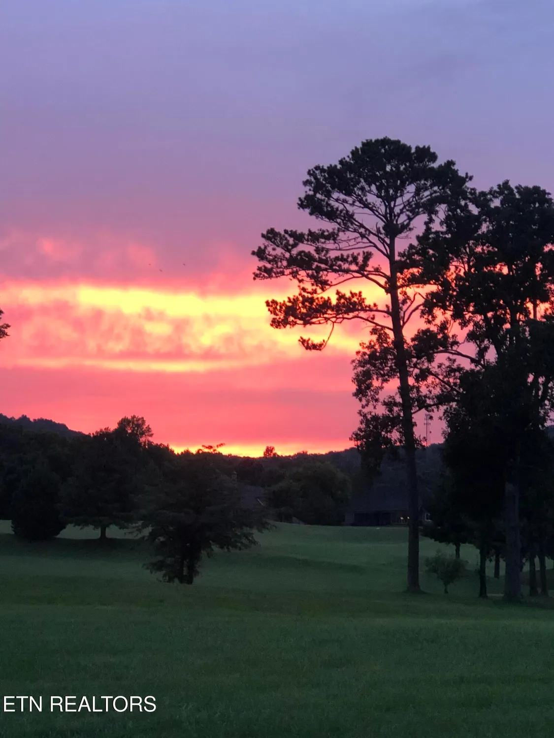 Property Slideshow image 23 of 35 | 565 rarity bay pkwy apt 102, Vonore, TN, 37885