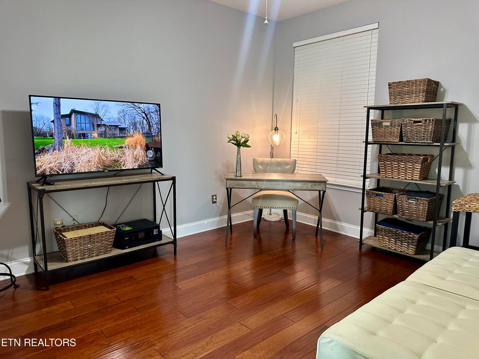 Property Slideshow image 20 of 35 | 565 rarity bay pkwy apt 102, Vonore, TN, 37885