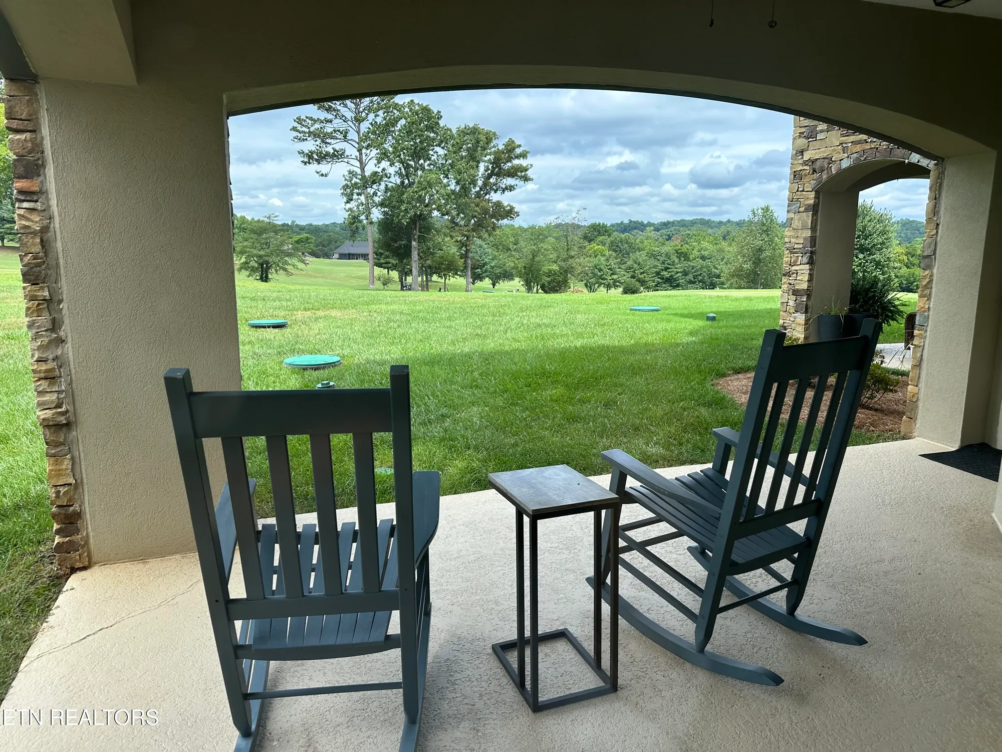 Property Slideshow image 22 of 35 | 565 rarity bay pkwy apt 102, Vonore, TN, 37885