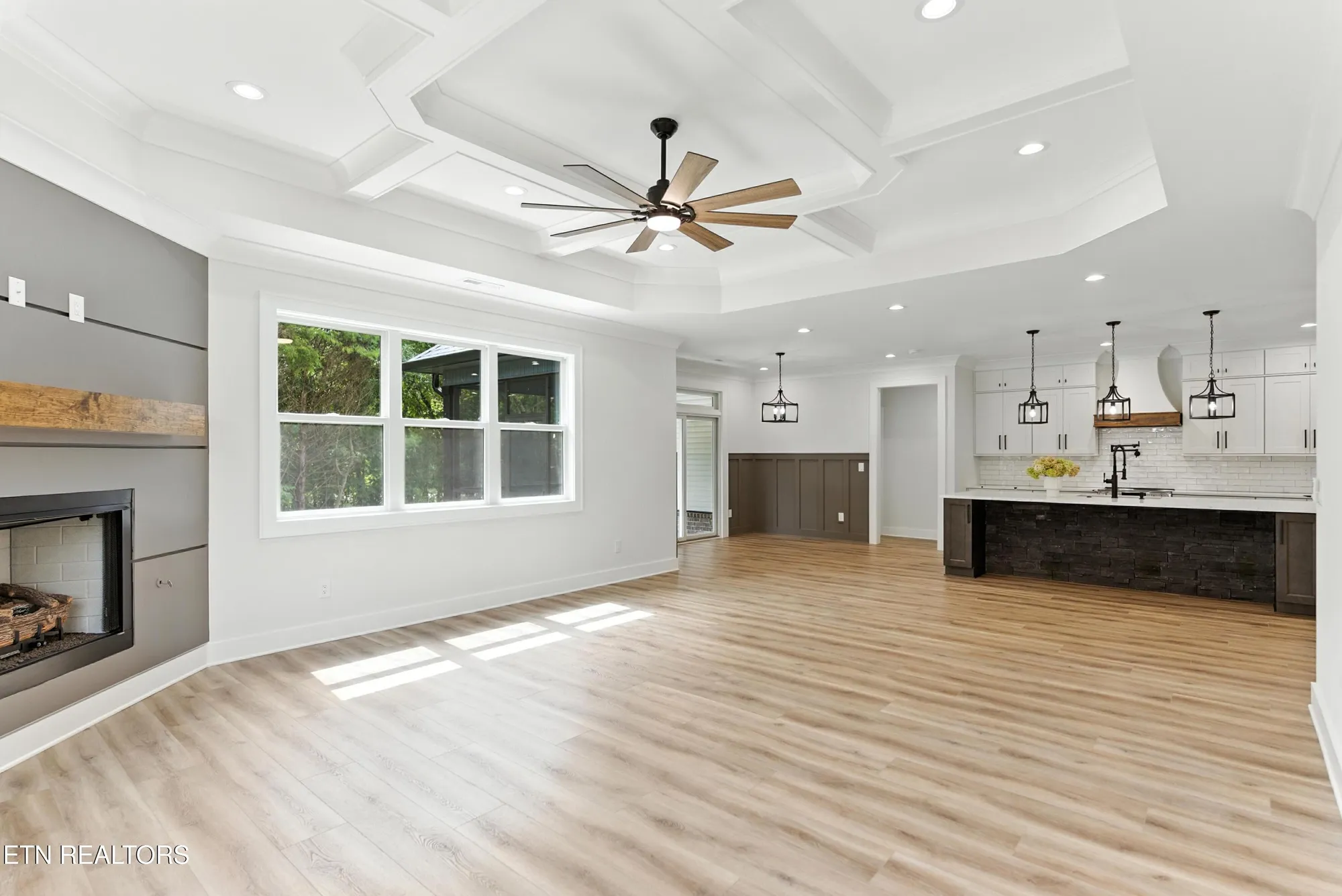 Property Slideshow image 13 of 54 | 149 gado way, Loudon, TN, 37774